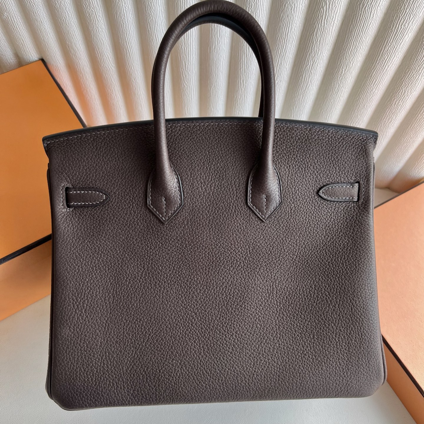 Birkin 25cm Barenia grain saddle leather Color: Ck46 ebony color Ebene fully handmade wax stitching Silver buckle customized✈️ - Image 4