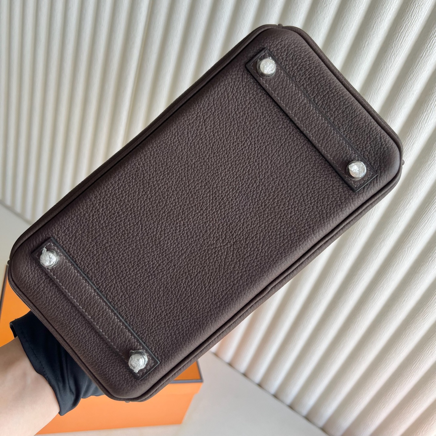 Birkin 25cm Barenia grain saddle leather Color: Ck46 ebony color Ebene fully handmade wax stitching Silver buckle customized✈️ - Image 9