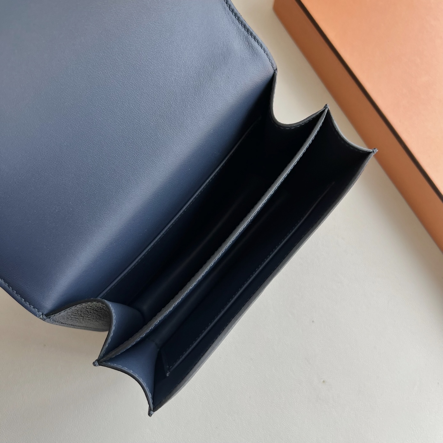 Constance 18cm Chever original imported goatskin Color: CK73 Sapphire Blue Sapphire Fully hand-made wax stitching Phw customized✈️ - Image 6