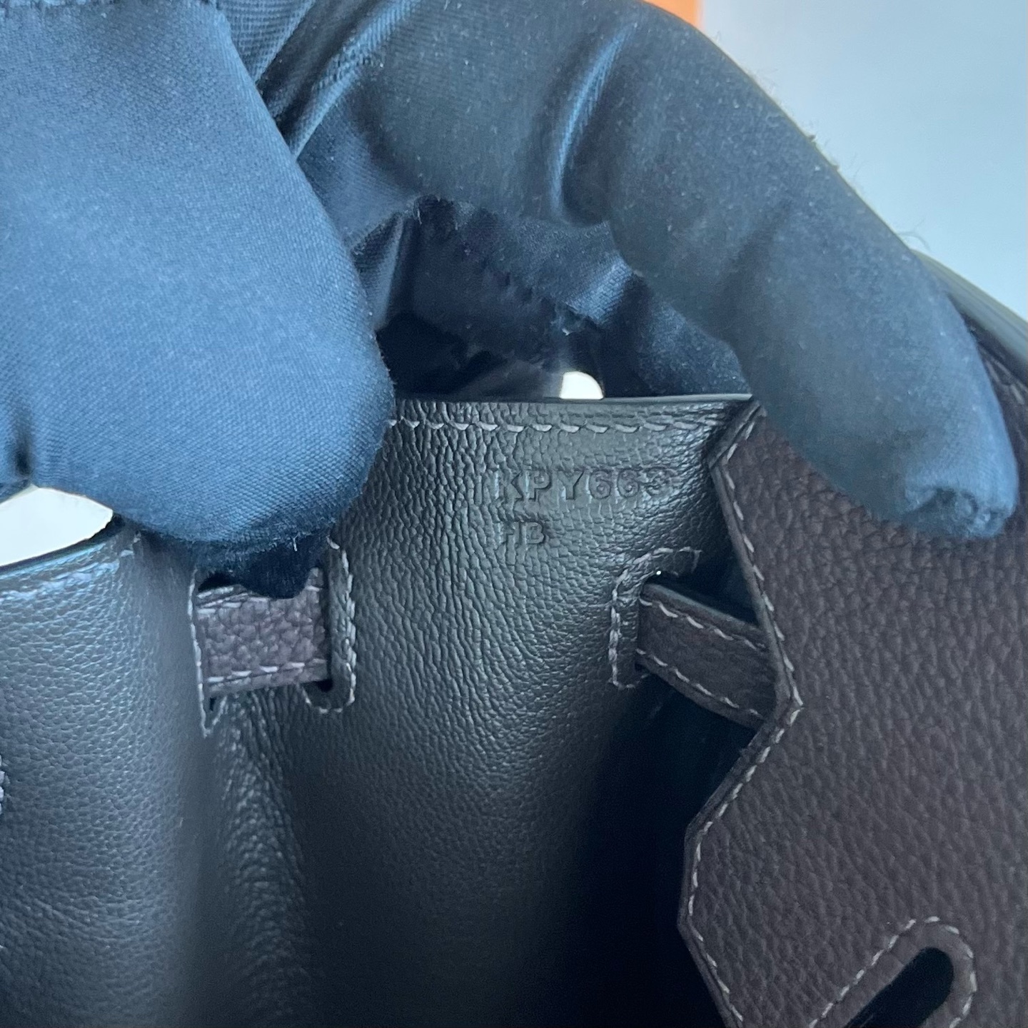 Birkin 25cm Barenia grain saddle leather Color: Ck46 ebony color Ebene fully handmade wax stitching Original hardware hand-engraved Ghw customized✈️ - Image 8