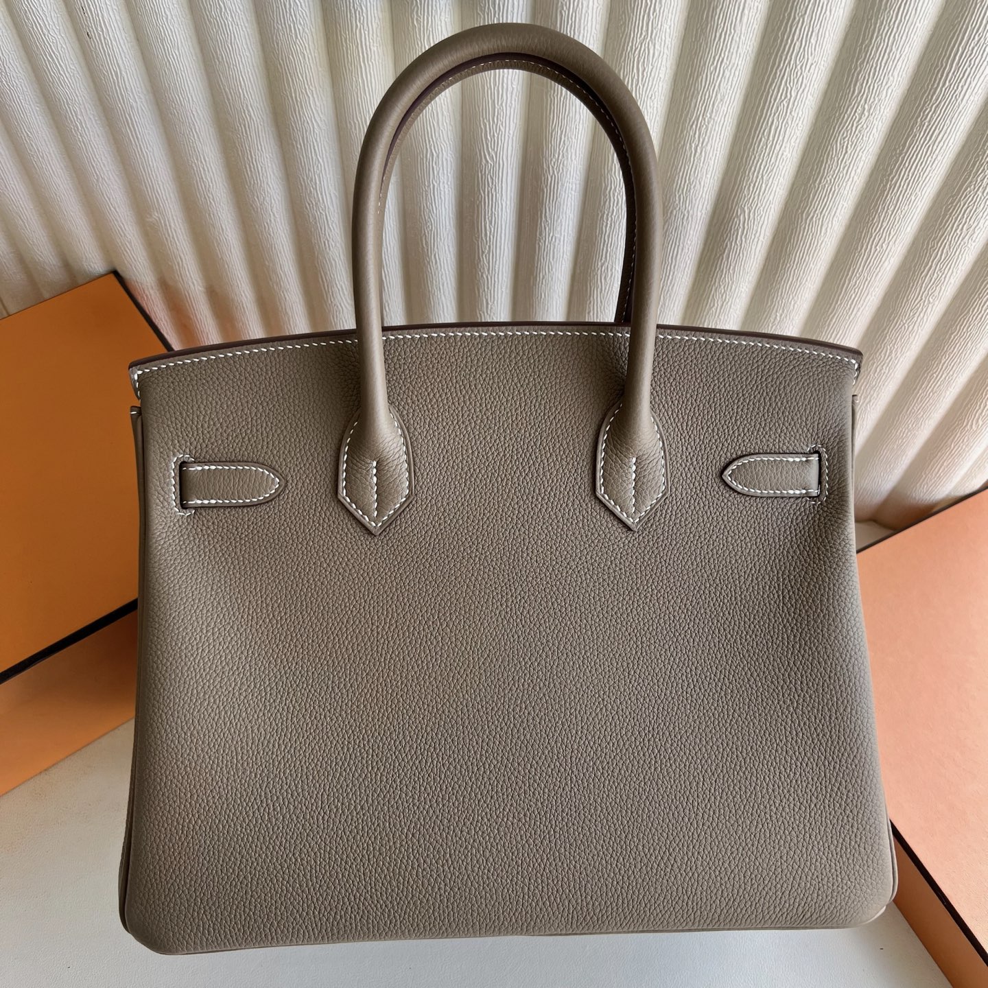 Spot Birkin 30cm Togo original German imported calfskin Color: Ck18 elephant gray Etoupe fully handmade wax stitching Silver buckle Stock - Image 4