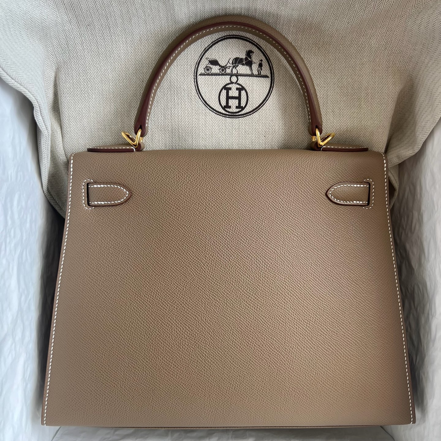 Kelly 28cm Epsom original imported German palm print Color: 18 Elephant Gray Etoupe Fully handmade wax stitching Original hardware hand-engraved gold buckle customized✈️ - Image 12