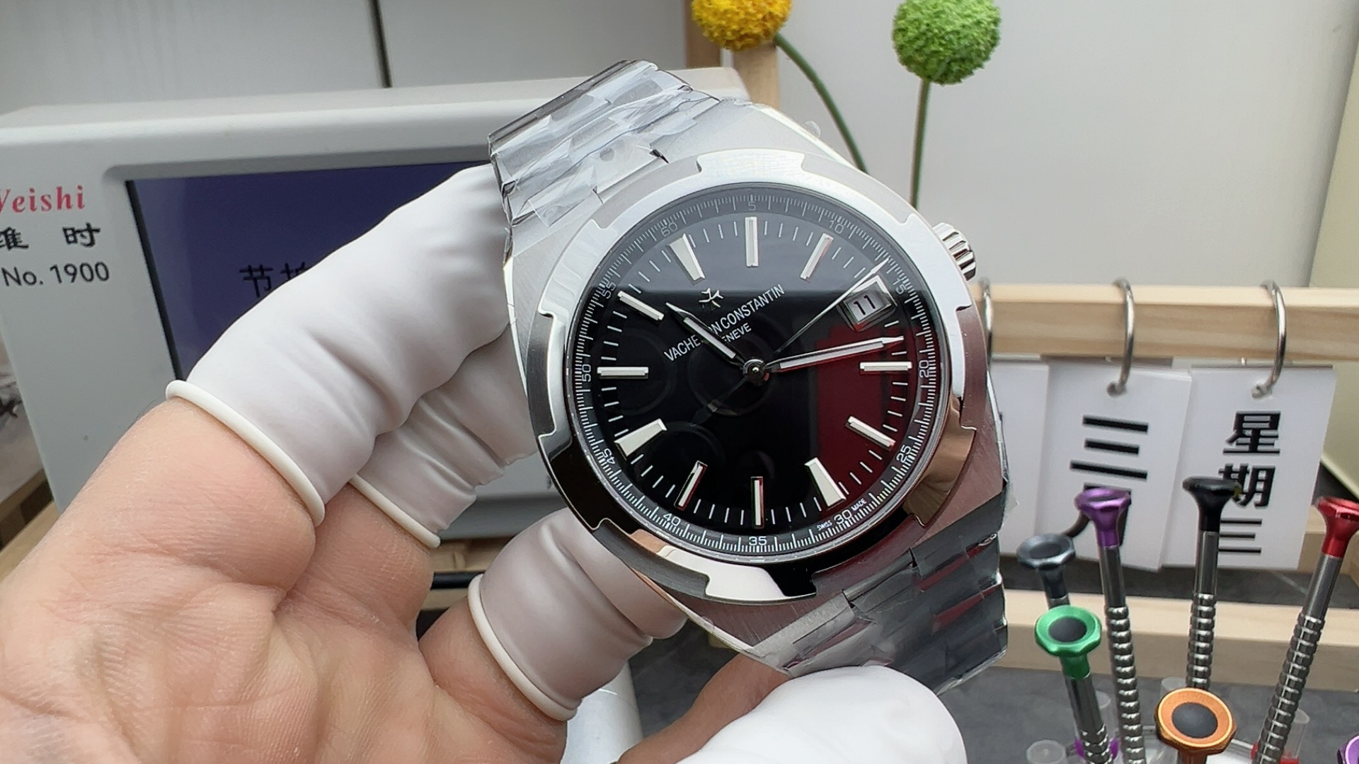 8Fv4500 black
