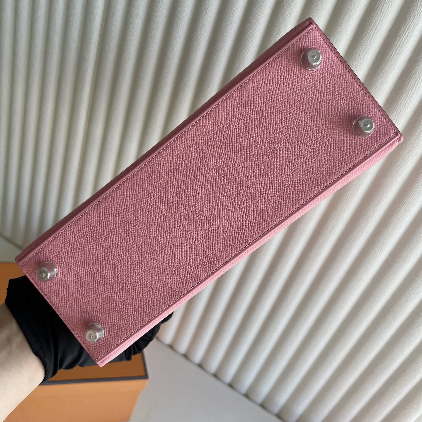 Kelly 25cm Epsom Color: 1Q Milkshake Powder Rose Confetti Fully handmade wax stitching Original hardware hand-engraved silver buckle customized✈️ - Image 6