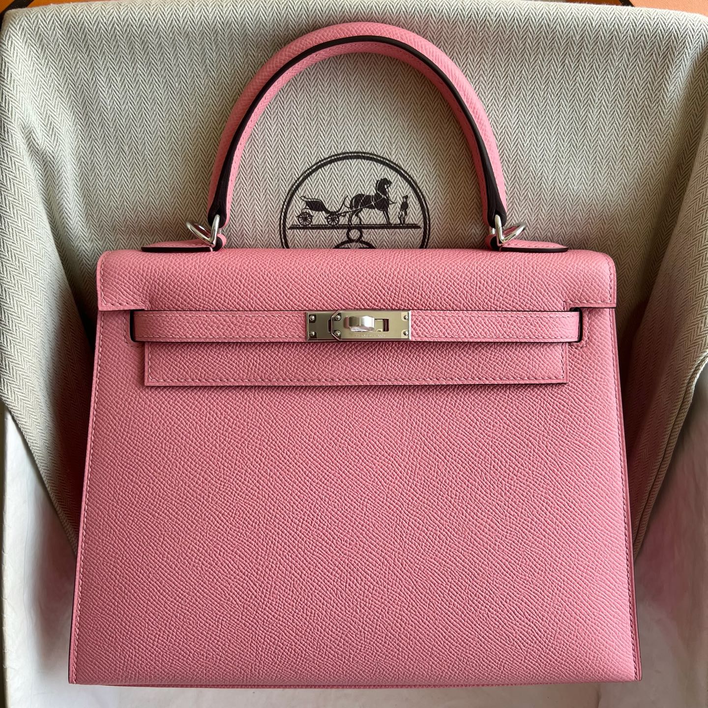Kelly 25cm Epsom Color: 1Q Milkshake Powder Rose Confetti Fully handmade wax stitching Original hardware hand-engraved silver buckle customized✈️ - Image 7