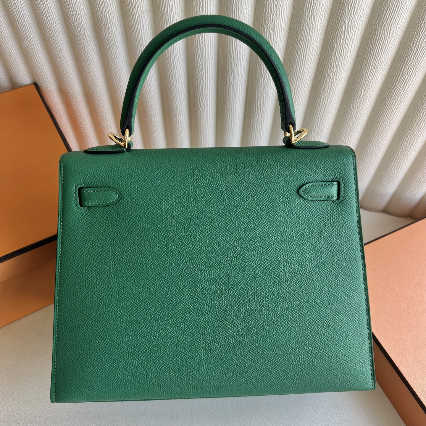 Kelly 25cm Epsom Color: U4 velvet green U4 Vert vertigo fully handmade wax thread sewing Original hardware hand-engraved gold buckle customized✈️ - Image 4