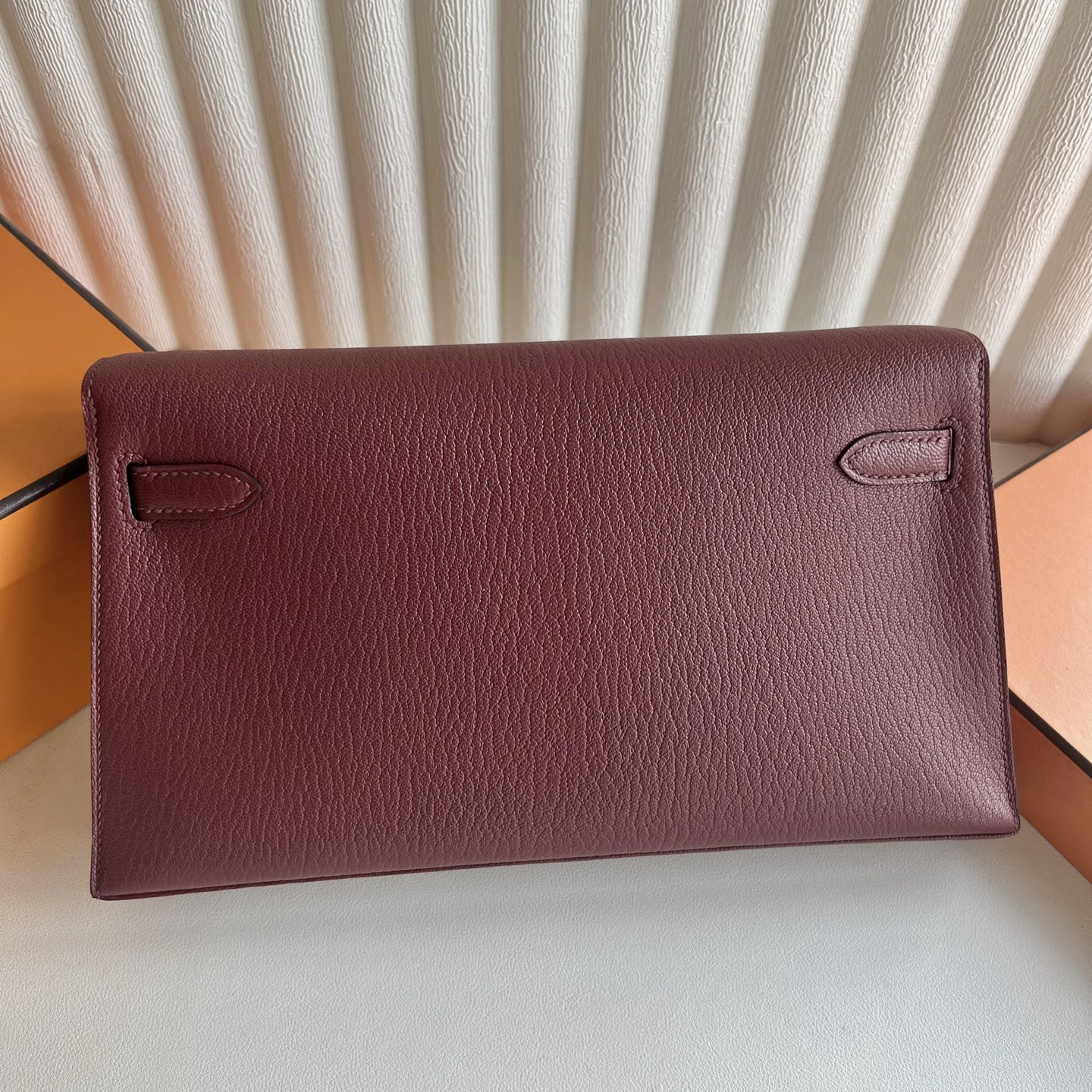 Kelly Elan 27cm Chevre imported goatskin Color: Ck55 Hermès Red Rouge H Rghw Fully handmade wax stitching Rose gold buckle customized✈️ - Image 4