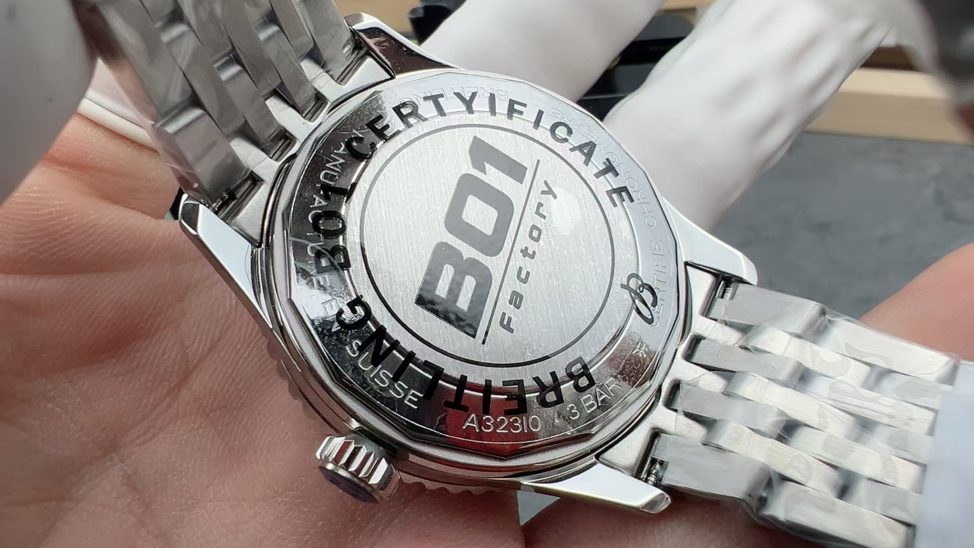 bls ice blue disc timepiece - Image 6