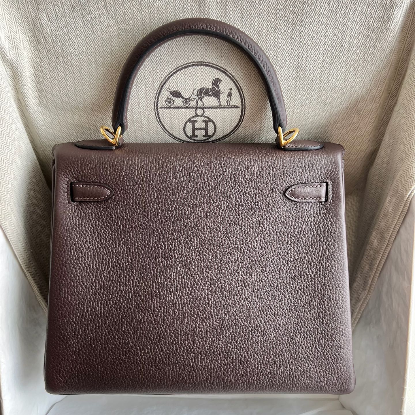 Kelly 25cm Togo original calfskin imported from Germany Color: 47 Chocolate Chocolate color Fully handmade wax thread sewing Gold buckle customized✈️ - Image 12
