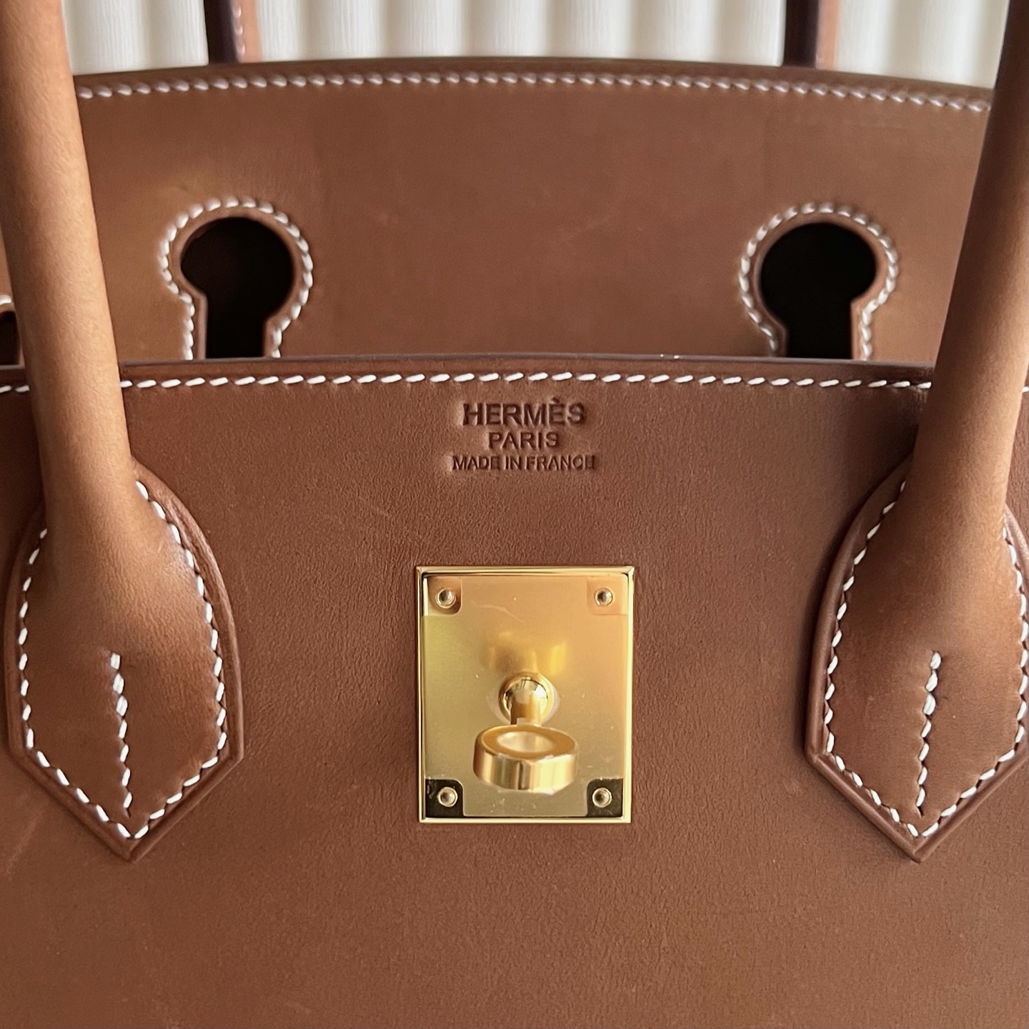 Birkin 30cm Barenia plain saddle leather Color: 37 golden brown Gold Fully handmade wax stitching Original hardware hand-engraved Gold buckle customized✈️ - Image 8