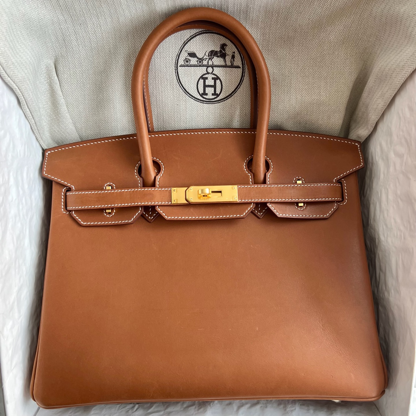 Birkin 30cm Barenia plain saddle leather Color: 37 golden brown Gold Fully handmade wax stitching Original hardware hand-engraved Gold buckle customized✈️ - Image 10
