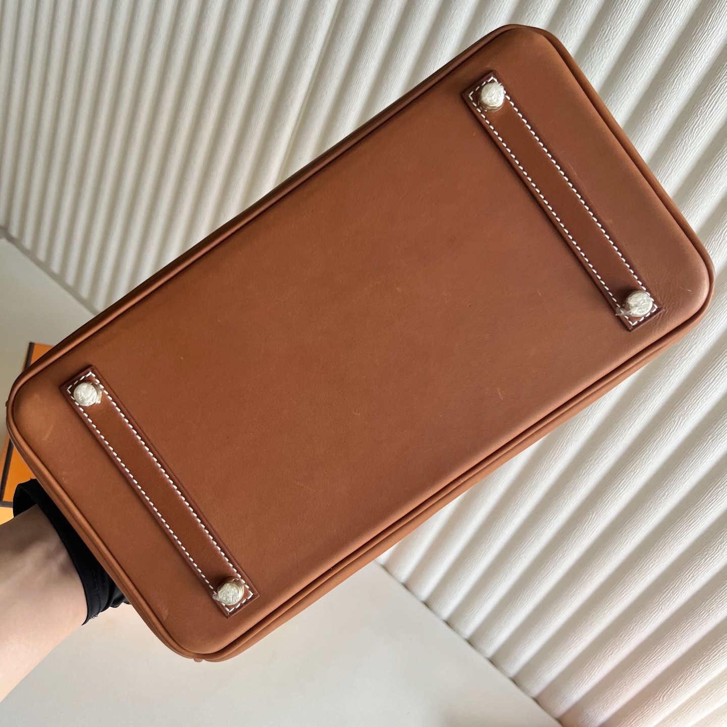 Birkin 30cm Barenia plain saddle leather Color: 37 golden brown Gold Fully handmade wax stitching Original hardware hand-engraved Gold buckle customized✈️ - Image 9
