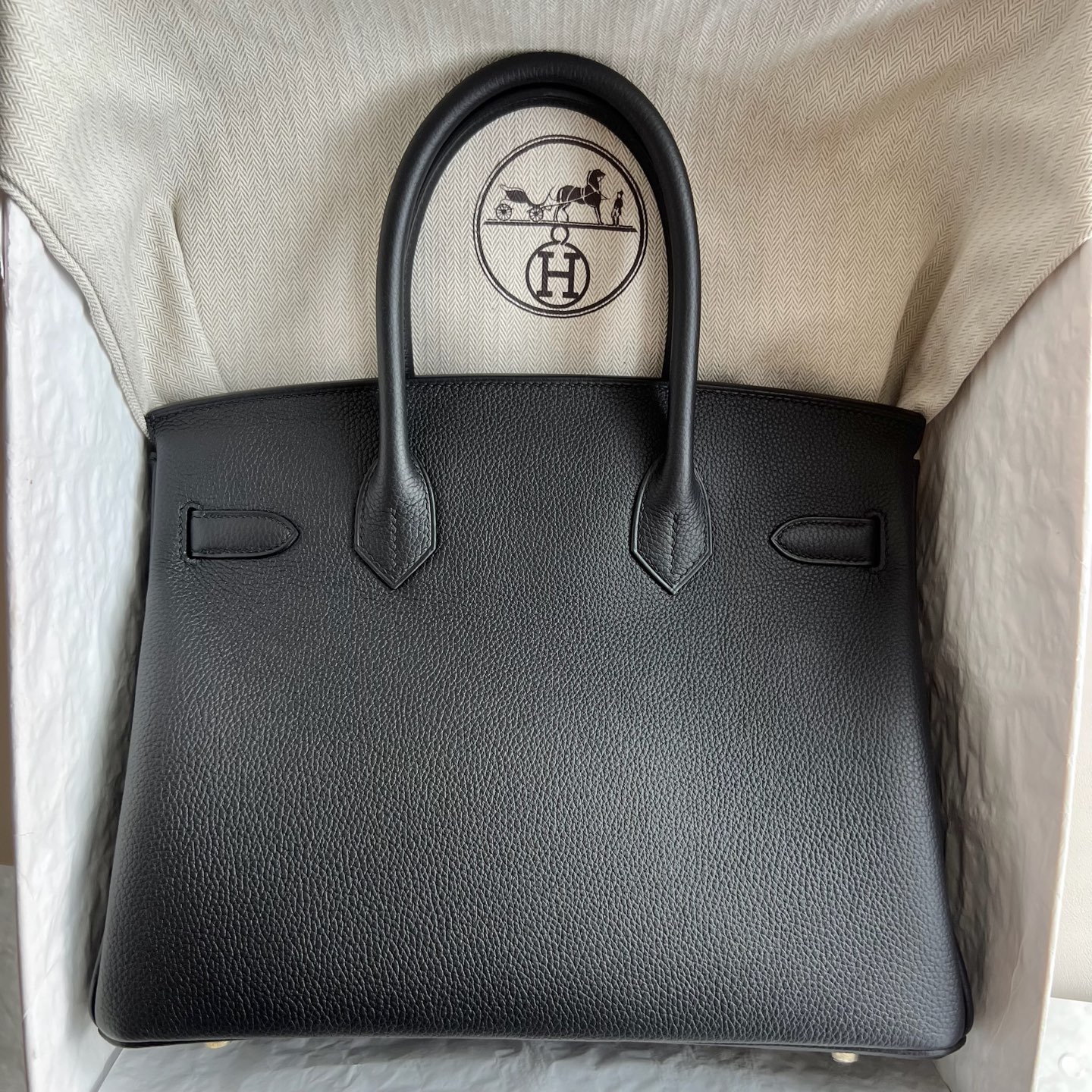 Birkin 30cm Togo Color: 89 black Noir, fully handmade wax stitching Original hardware hand-engraved Gold buckle customized✈️ - Image 12