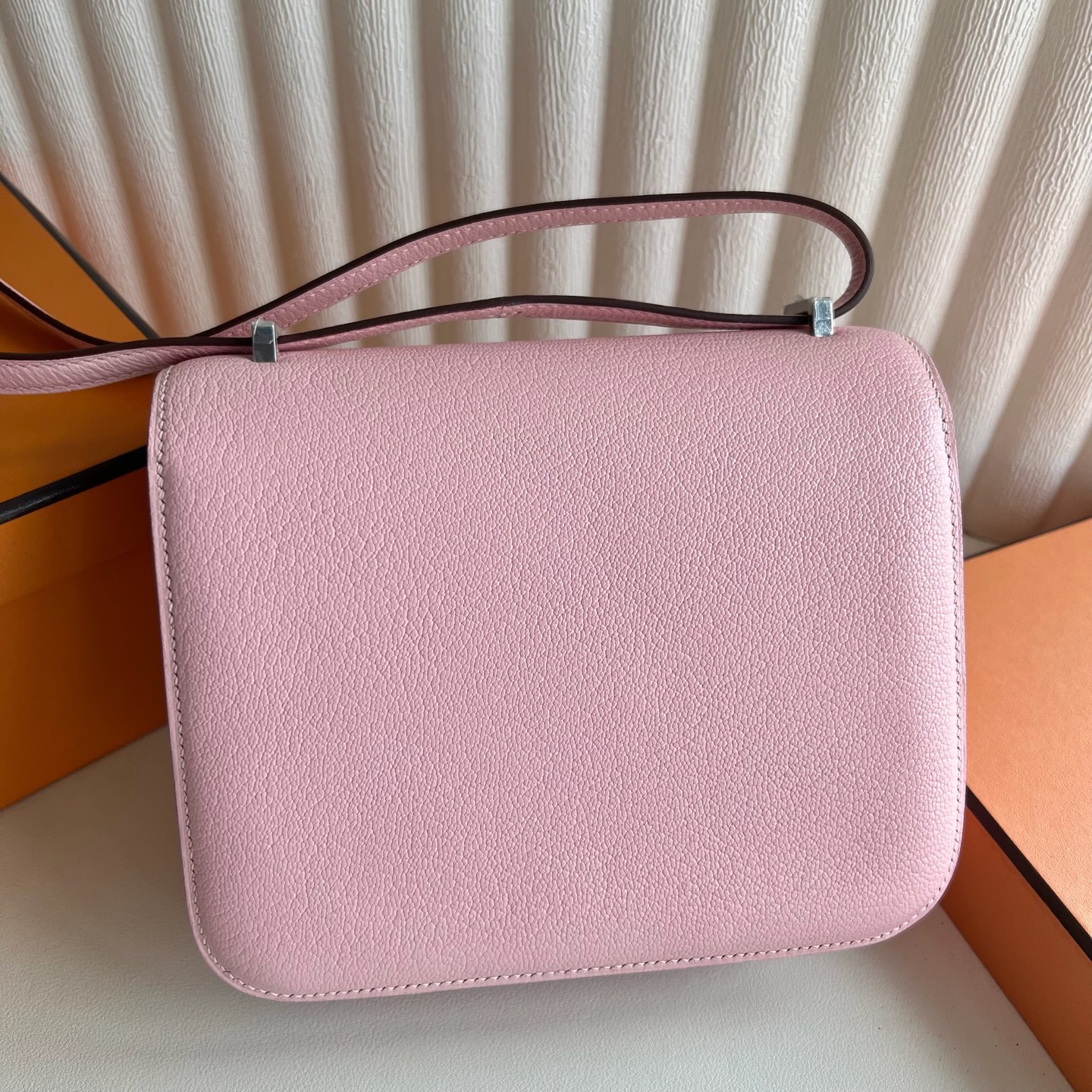 Constance 18cm Chever original imported goatskin Color: 3Q new pink Rose Sakura, fully handmade wax thread sewing Phw customized✈️ - Image 4