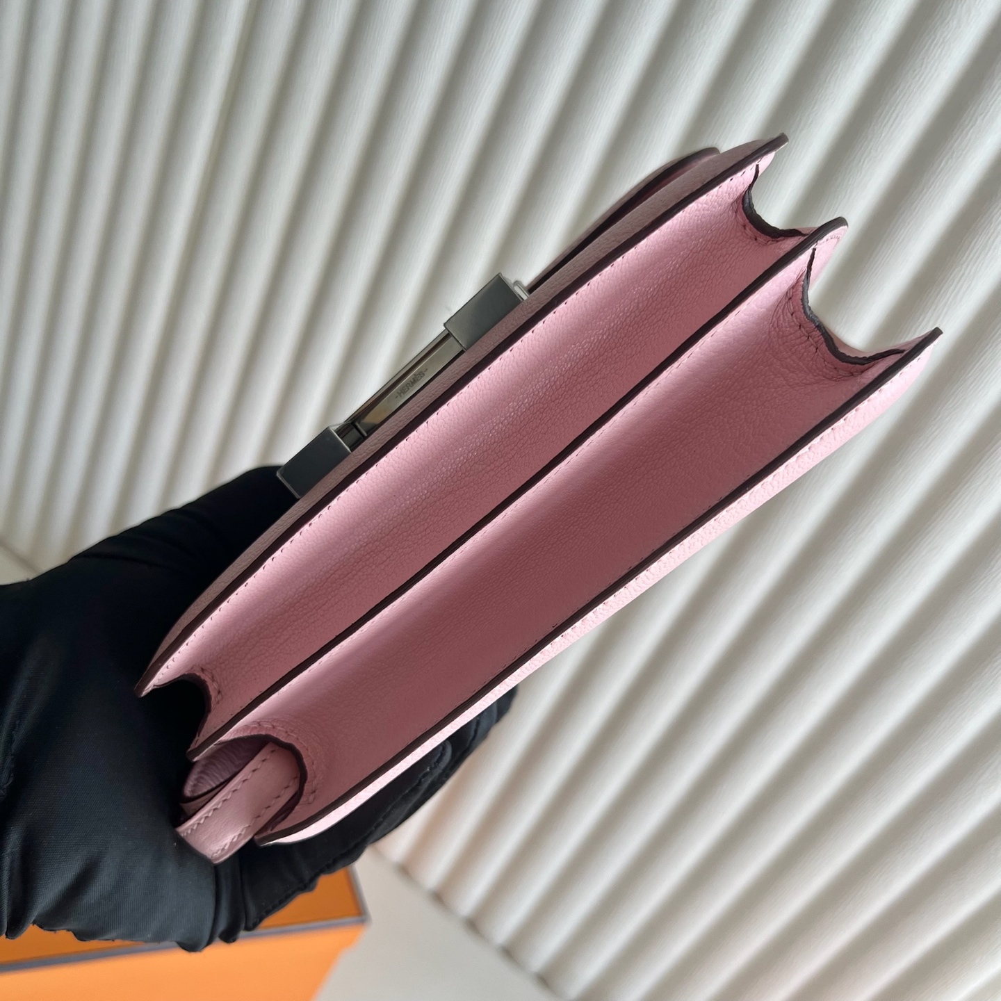 Constance 18cm Chever original imported goatskin Color: 3Q new pink Rose Sakura, fully handmade wax thread sewing Phw customized✈️ - Image 9