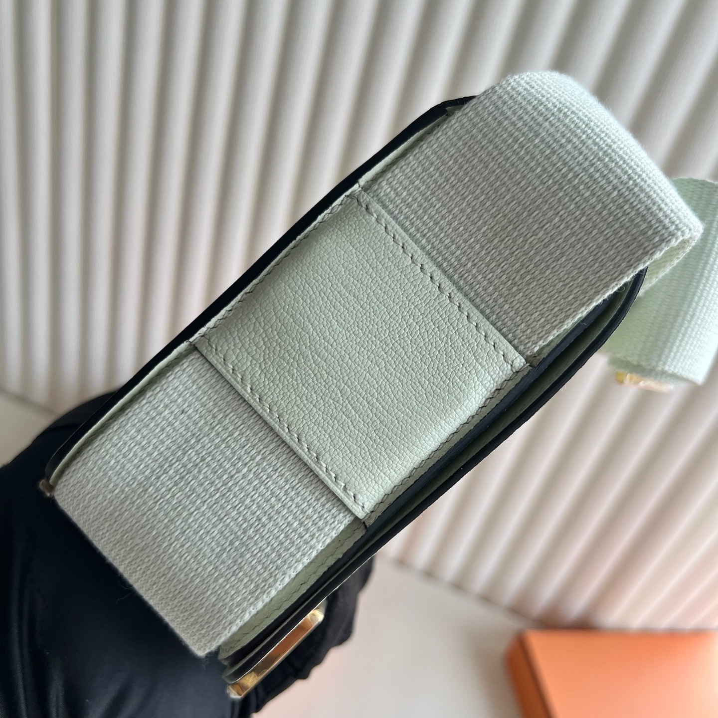 Geta 20cm Chever imported goatskin Color: 0S Bubble Green Vert Fizz Fully handmade wax stitching Gold buckle customized✈️ - Image 9
