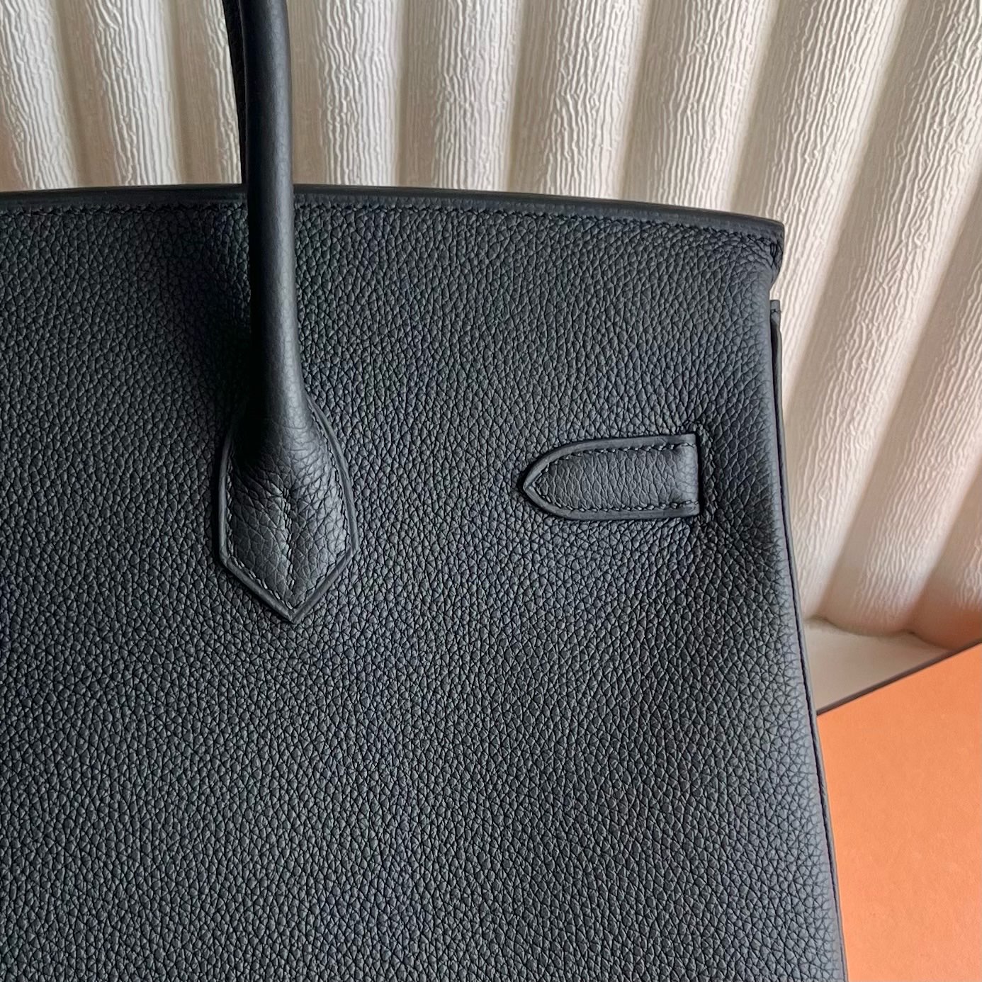 Birkin 35cm Togo original imported German calfskin Color: 89 black Noir, fully handmade wax stitching Gold buckle customized✈️ - Image 6