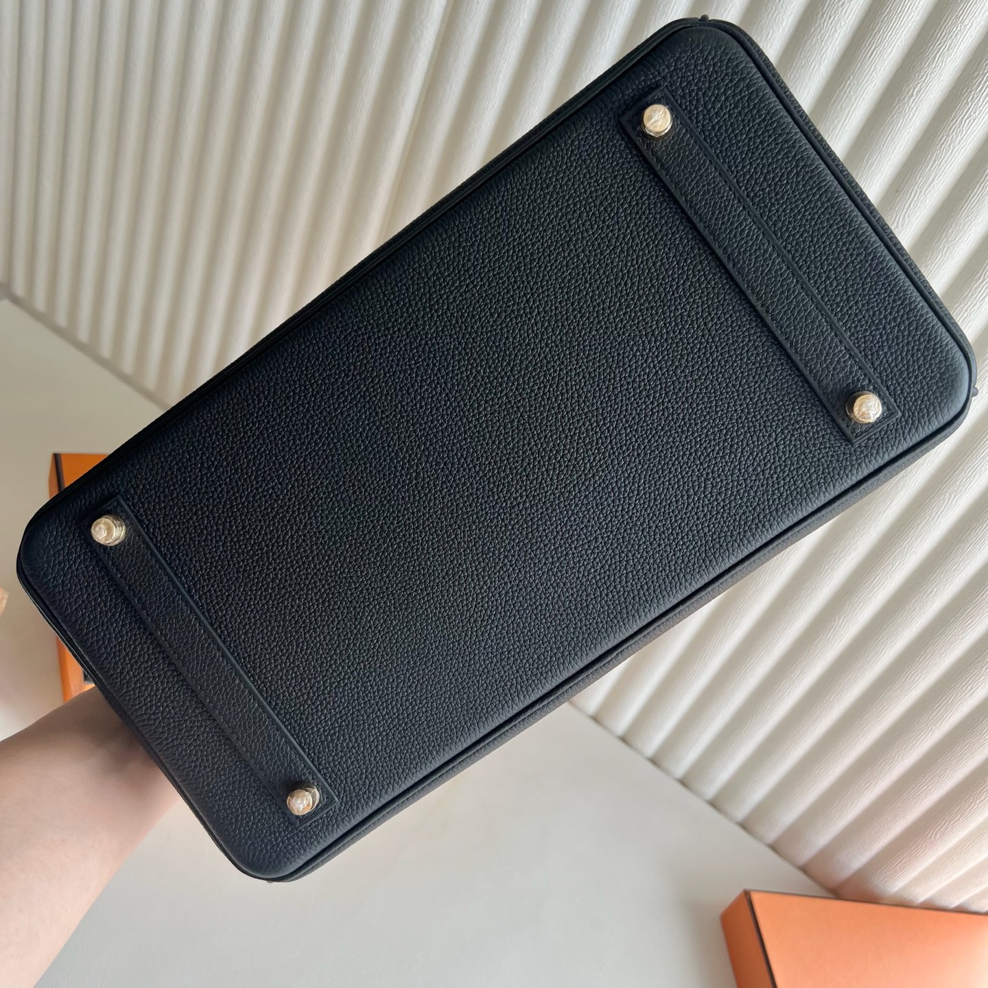 Birkin 35cm Togo original imported German calfskin Color: 89 black Noir, fully handmade wax stitching Gold buckle customized✈️ - Image 10