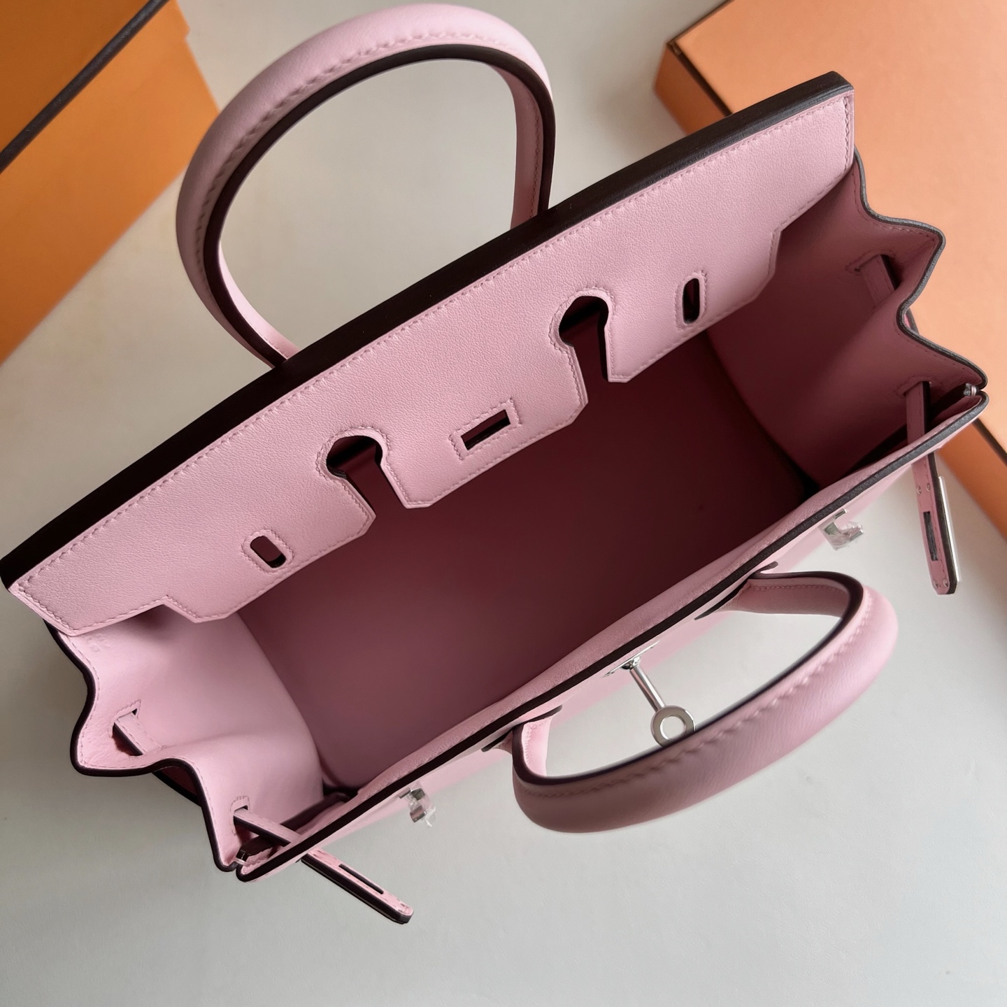 Birkin 25cm Swift Color: 3Q new pink Rose Sakura silver buckle fully handmade wax stitching Original hardware hand-engraved Phw customized✈️ - Image 7