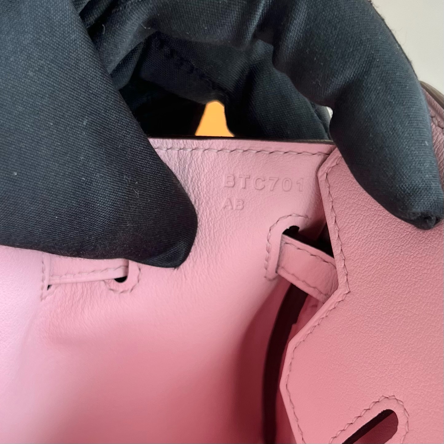 Birkin 25cm Swift Color: 3Q new pink Rose Sakura silver buckle fully handmade wax stitching Original hardware hand-engraved Phw customized✈️ - Image 8
