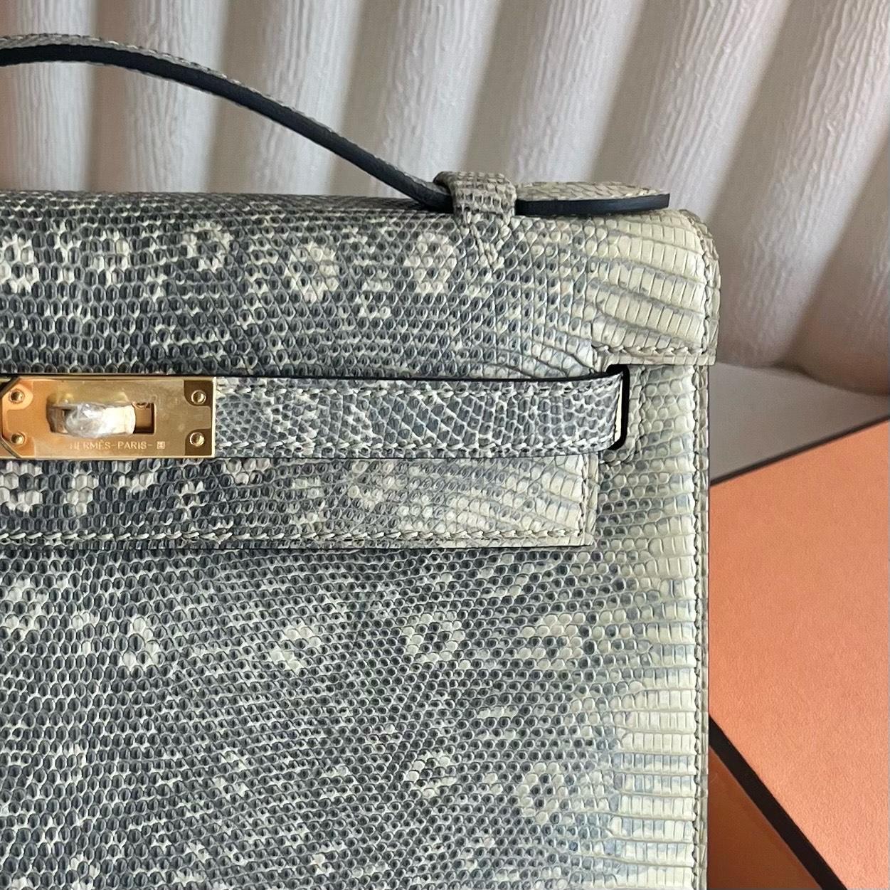 MiniKelly Pochette 22cm Lizard imported lizard skin Color: 1B natural color, gold buckle, fully handmade wax stitching, customized✈️ - Image 2