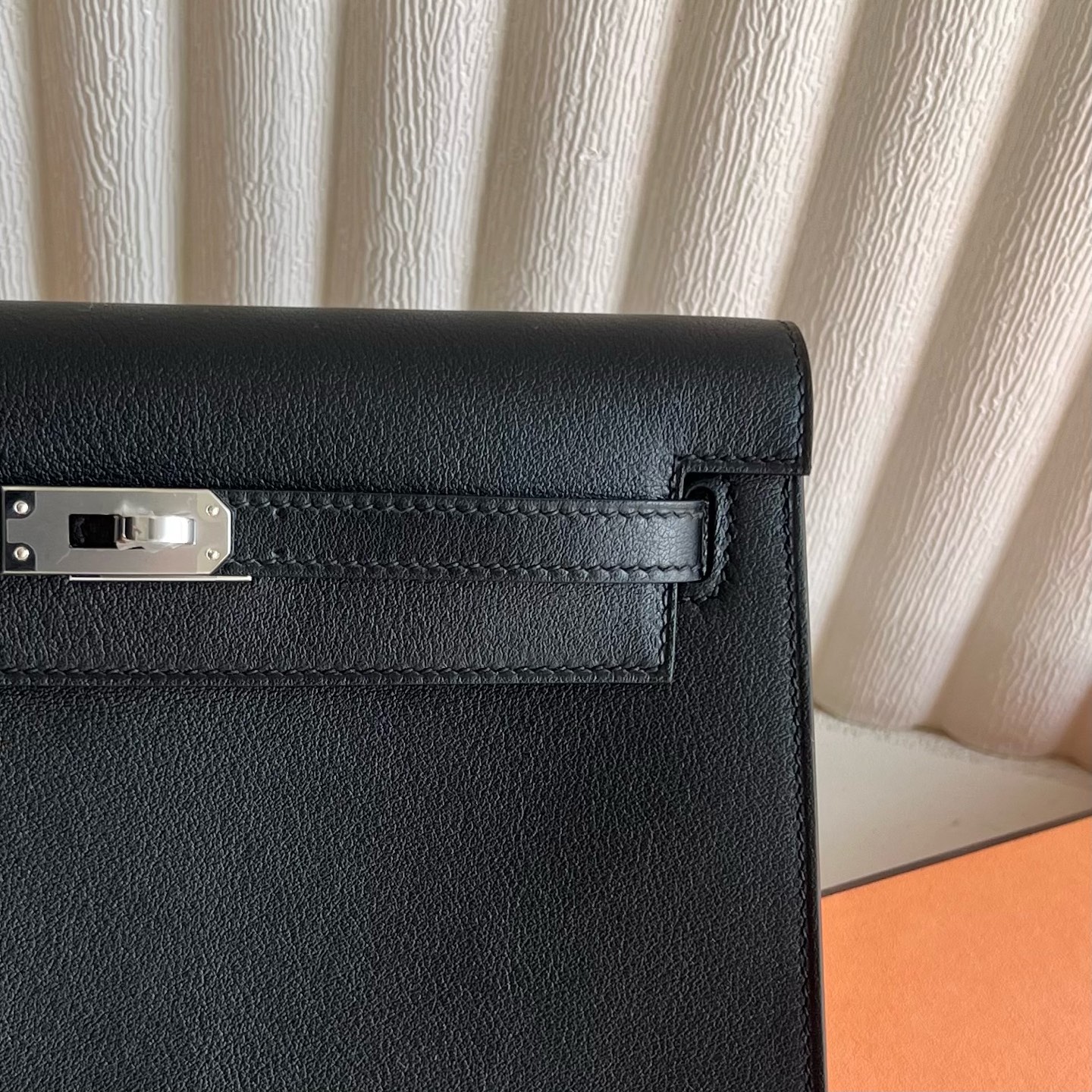 In stock Kelly danse 22cm Swift Color: Ck89 black Noir silver buckle, fully handmade wax stitching Phw Stock - Image 2