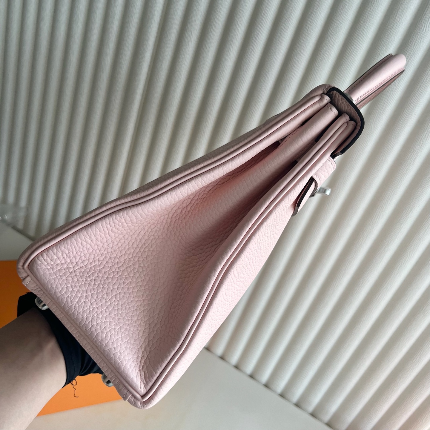 Kelly 32cm Clemence original imported large cowhide leather Color: M7 love powder inside, M4 milk gray, fully handmade wax stitching Frosted silver buckle customized✈️ - Image 10