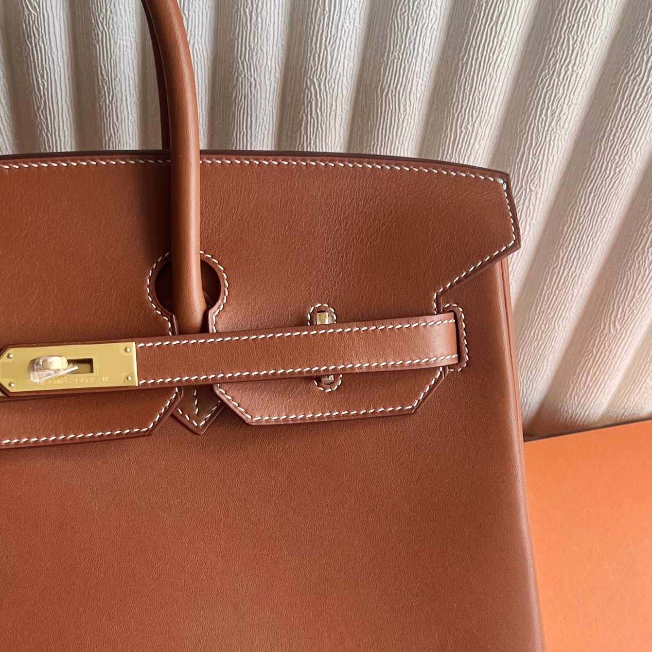 Birkin 35cm Barenia plain saddle leather Color: 37 golden brown Gold Fully handmade wax stitching Original hardware hand-engraved Gold buckle customized✈️ - Image 2