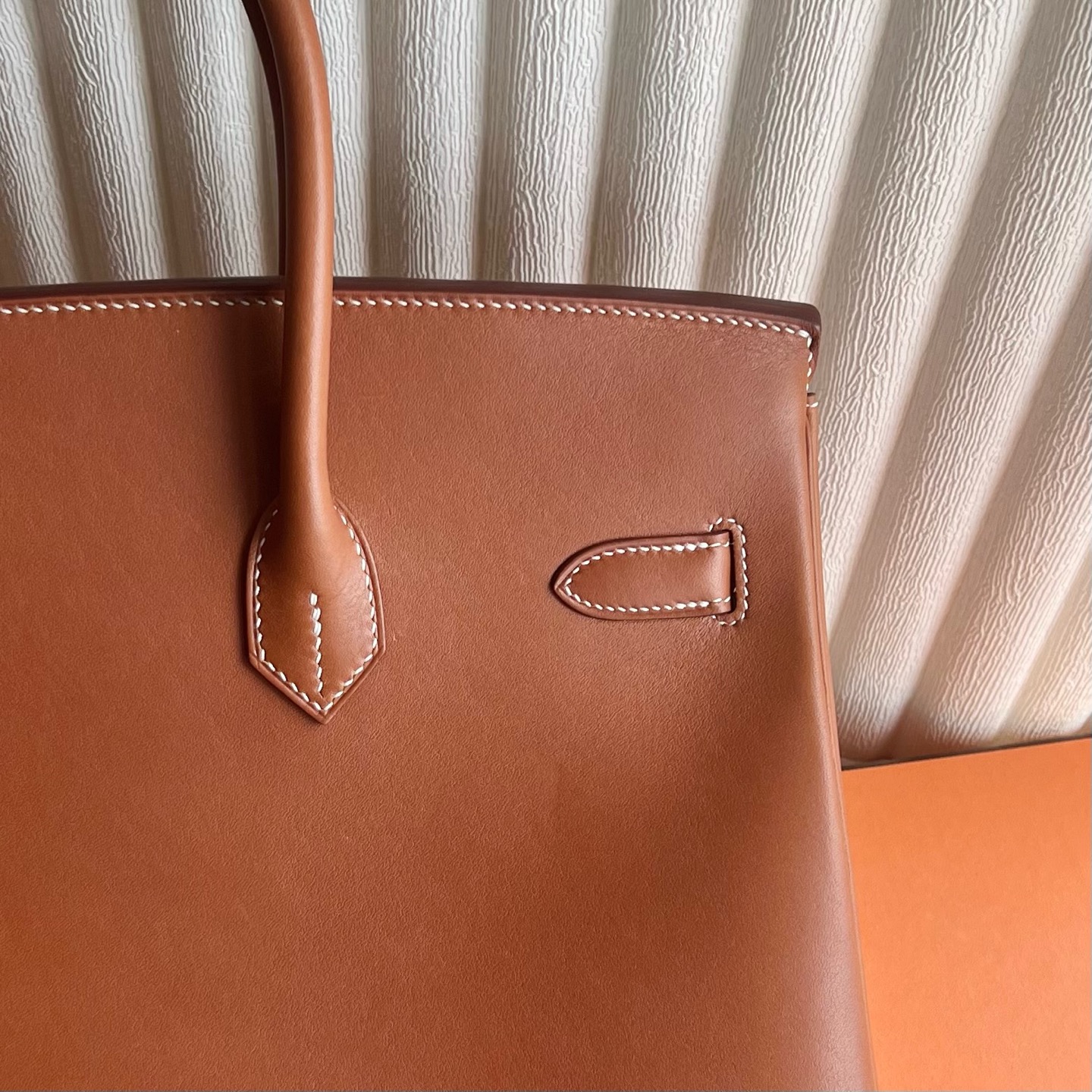 Birkin 35cm Barenia plain saddle leather Color: 37 golden brown Gold Fully handmade wax stitching Original hardware hand-engraved Gold buckle customized✈️ - Image 6