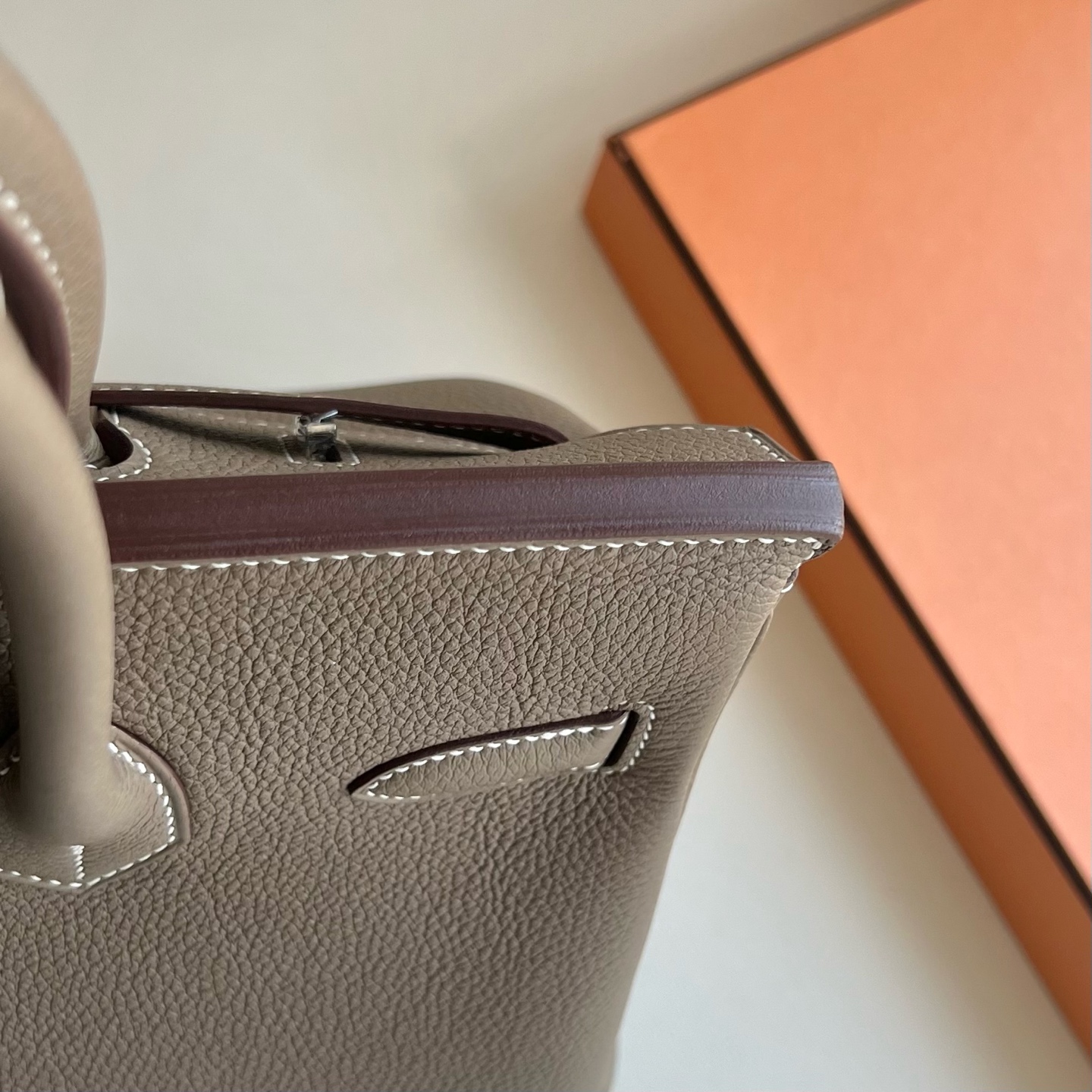Birkin 30cm Togo original calfskin imported from Germany Color: Ck18 elephant gray Etoupe fully handmade wax stitching Original hardware hand-engraved Silver buckle customized✈️ - Image 4