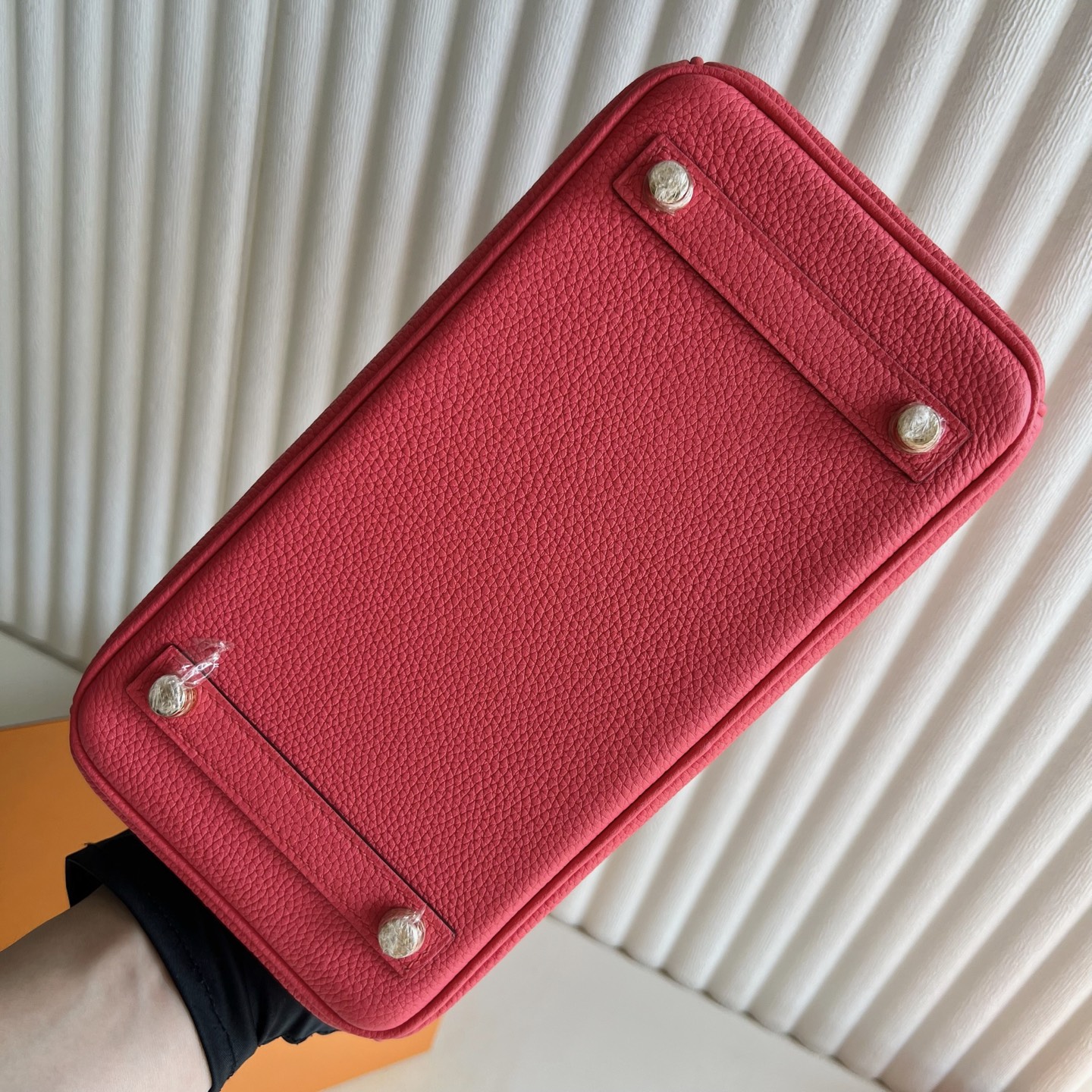 Spot Birkin 25cm Togo leather original top quality calfskin Color: T5 peach pink, gold buckle, fully handmade wax stitching Ghw Stock - Image 10