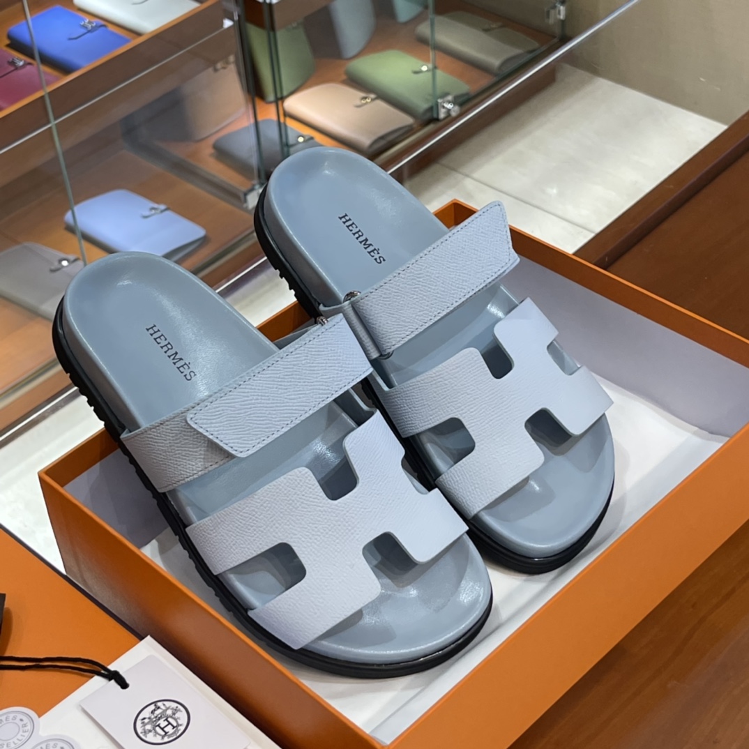 The new color of H family’s chypre shoes🐎🐎🐎 is so cute - Image 2