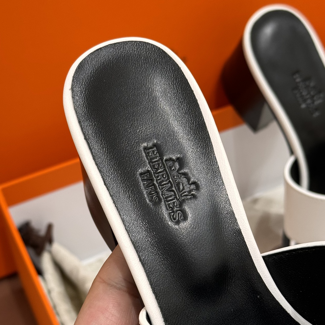 Hermès new high heels Upper material calfskin/Calfskin Bottom materials/Bottom materials: leather outsole/Dermal outsole Heel height 6cm Customizable size: 34-41, (half size can be customized, half size is not returnable, 34 is not returnable, 41 is not returnable) Can be customized half code, half code is not exchangeable, 34 is not exchangeable, 41 is not exchangeable Our products are all handmade The production cycle is about 15 working days - Image 4