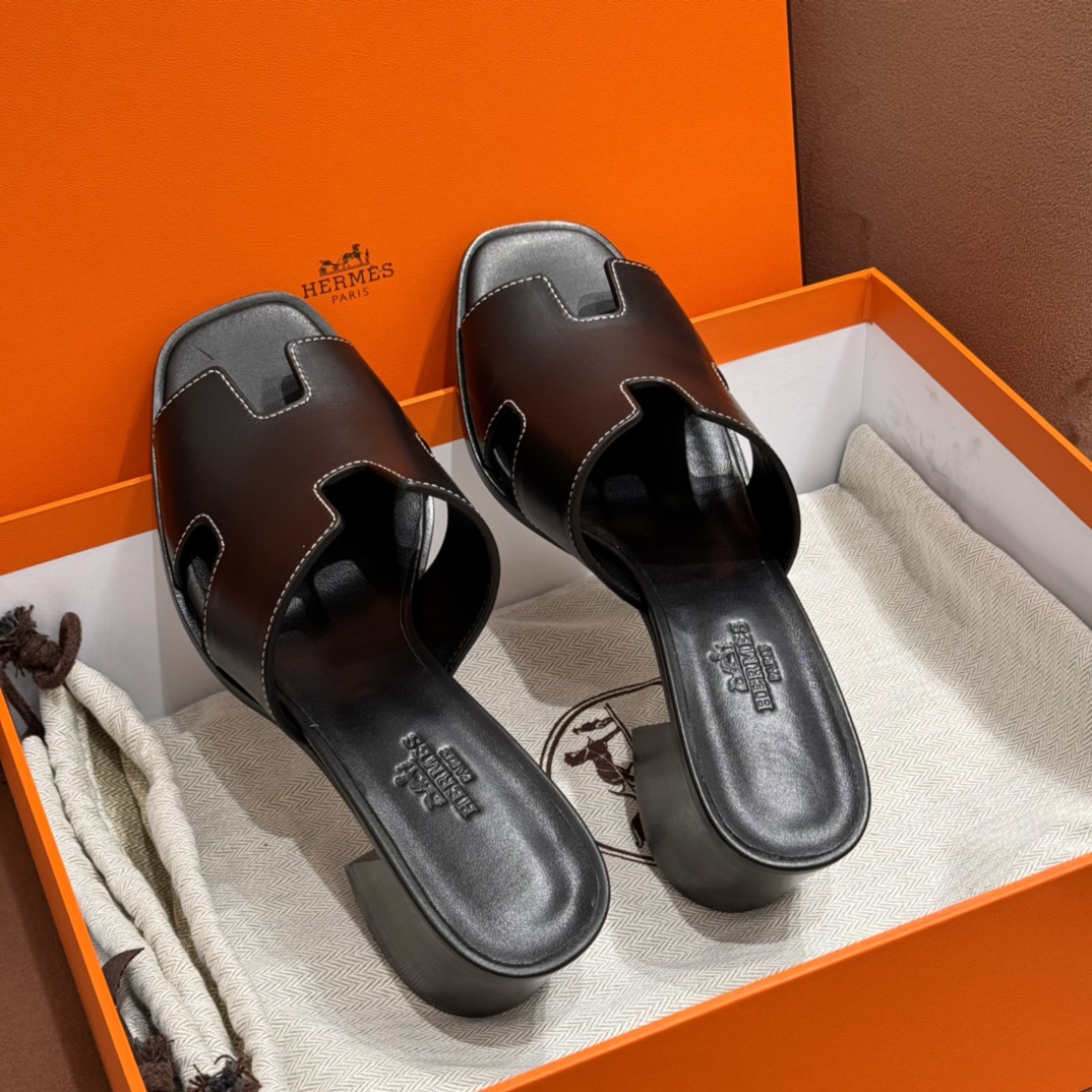 Hermès new high heels Upper material calfskin/Calfskin Bottom materials/Bottom materials: leather outsole/Dermal outsole Heel height 6cm Customizable size: 34-41, (half size can be customized, half size is not returnable, 34 is not returnable, 41 is not returnable) Can be customized half code, half code is not exchangeable, 34 is not exchangeable, 41 is not exchangeable Our products are all handmade The production cycle is about 15 working days - Image 2