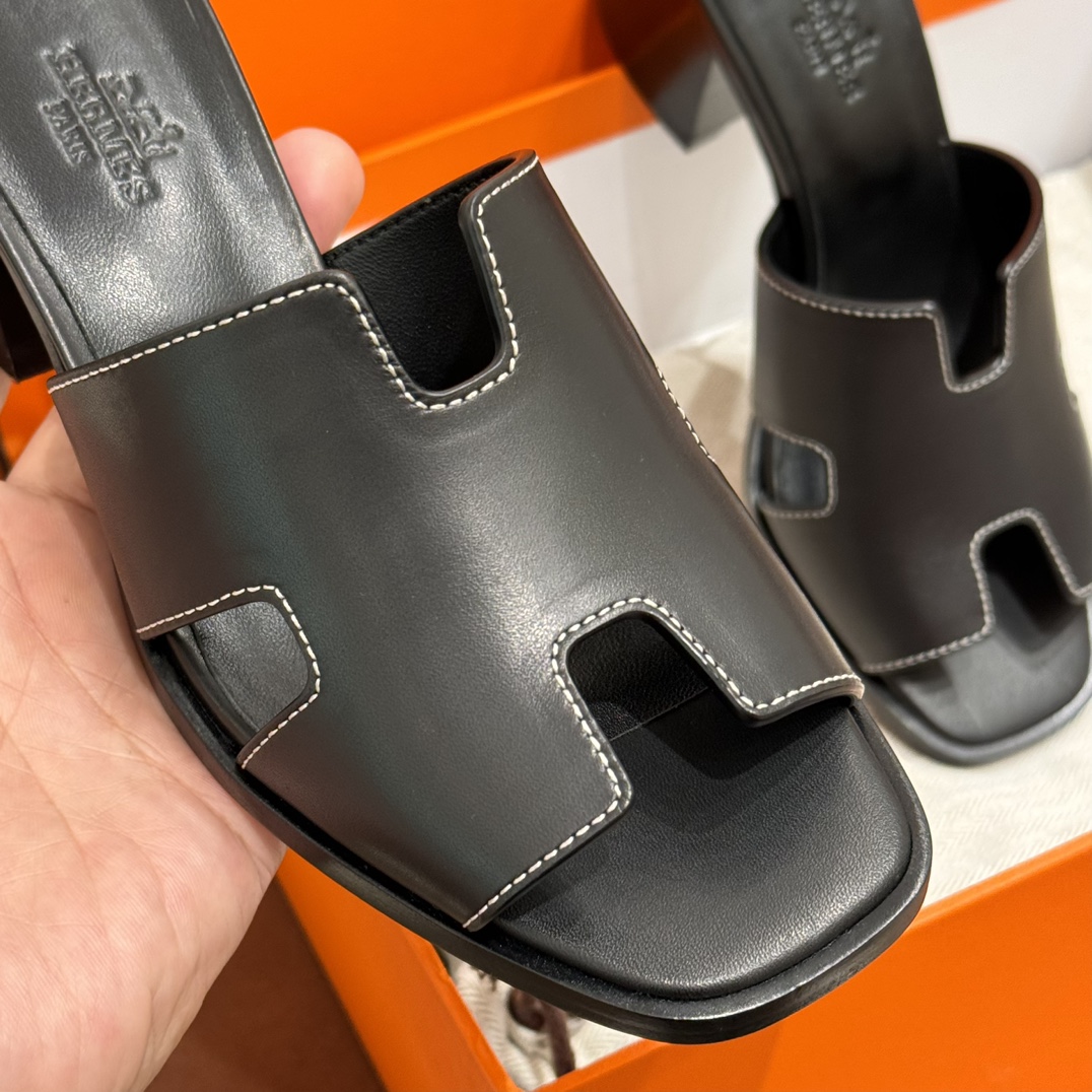 Hermès new high heels Upper material calfskin/Calfskin Bottom materials/Bottom materials: leather outsole/Dermal outsole Heel height 6cm Customizable size: 34-41, (half size can be customized, half size is not returnable, 34 is not returnable, 41 is not returnable) Can be customized half code, half code is not exchangeable, 34 is not exchangeable, 41 is not exchangeable Our products are all handmade The production cycle is about 15 working days - Image 4