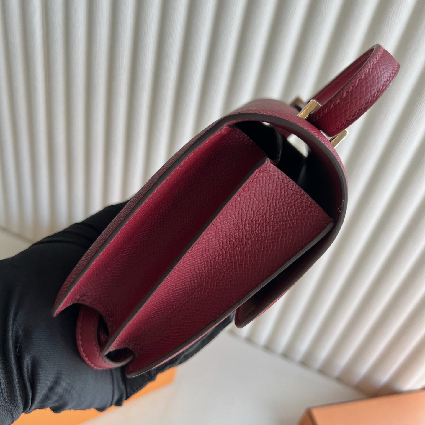 Constance 18cm Epsom Color: K1 garnet red rouge grenat Ghw Fully handmade wax stitching Gold buckle customized✈️ - Image 9