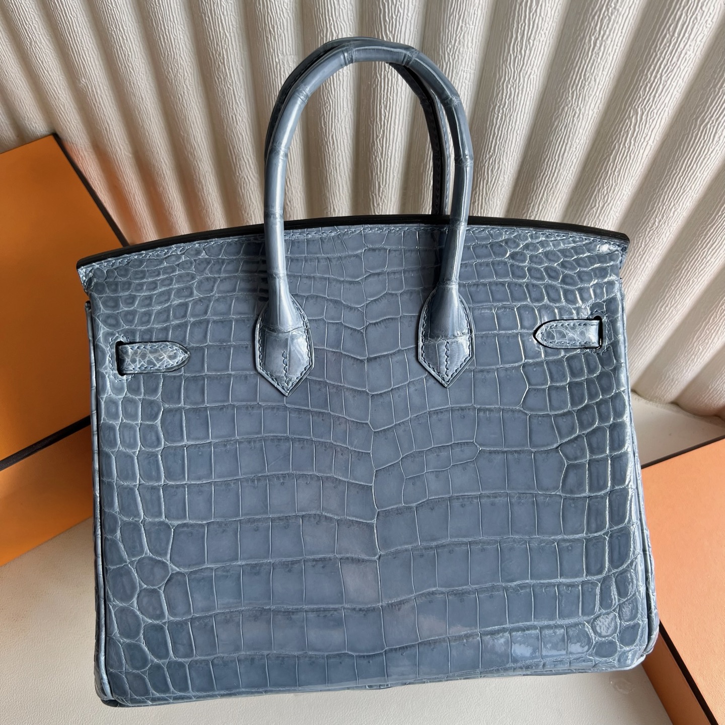 Birkin 25cm Shiny Nilo Crocodile Color: Ck75 denim blue, silver buckle, fully handmade wax stitching Ghw customized✈️ - Image 5