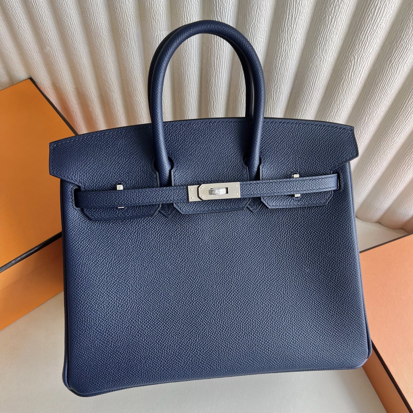 Birkin 25cm Epsom original imported from Germany palm print Color: Ck73 Sapphire Blue Blue Sapphire Phw Fully handmade wax thread sewing, silver buckle, customized✈️