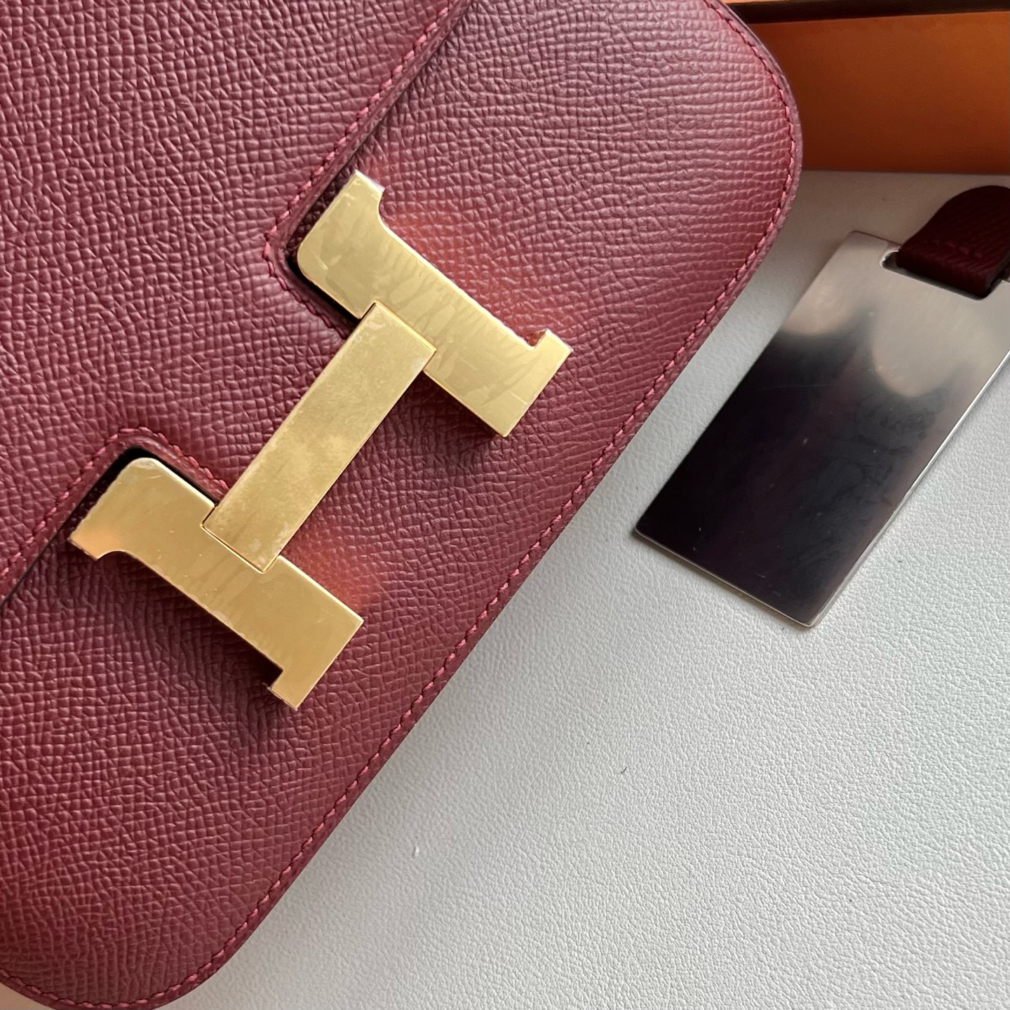 Constance 18cm mirror style🪞Epsom Color: 55 Hermès red Rouge H, fully handmade wax stitching Gold buckle customized✈️ - Image 2