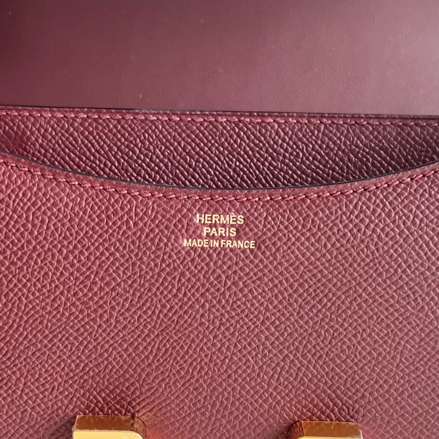 Constance 18cm mirror style🪞Epsom Color: 55 Hermès red Rouge H, fully handmade wax stitching Gold buckle customized✈️ - Image 8