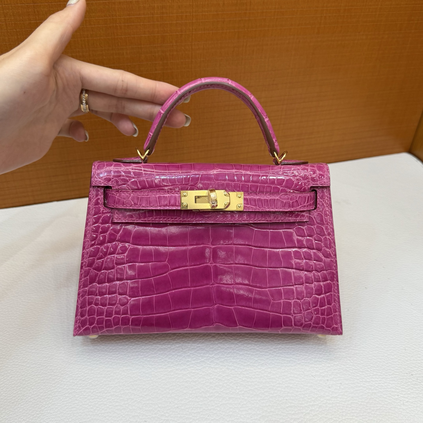 Kelly Mini Glossy American Alligator Color: J5 Arabian Nights Pink Purple Gold Buckle Fully Handmade Wax Seam Shiny Alligator Crocodile Ghw Stock