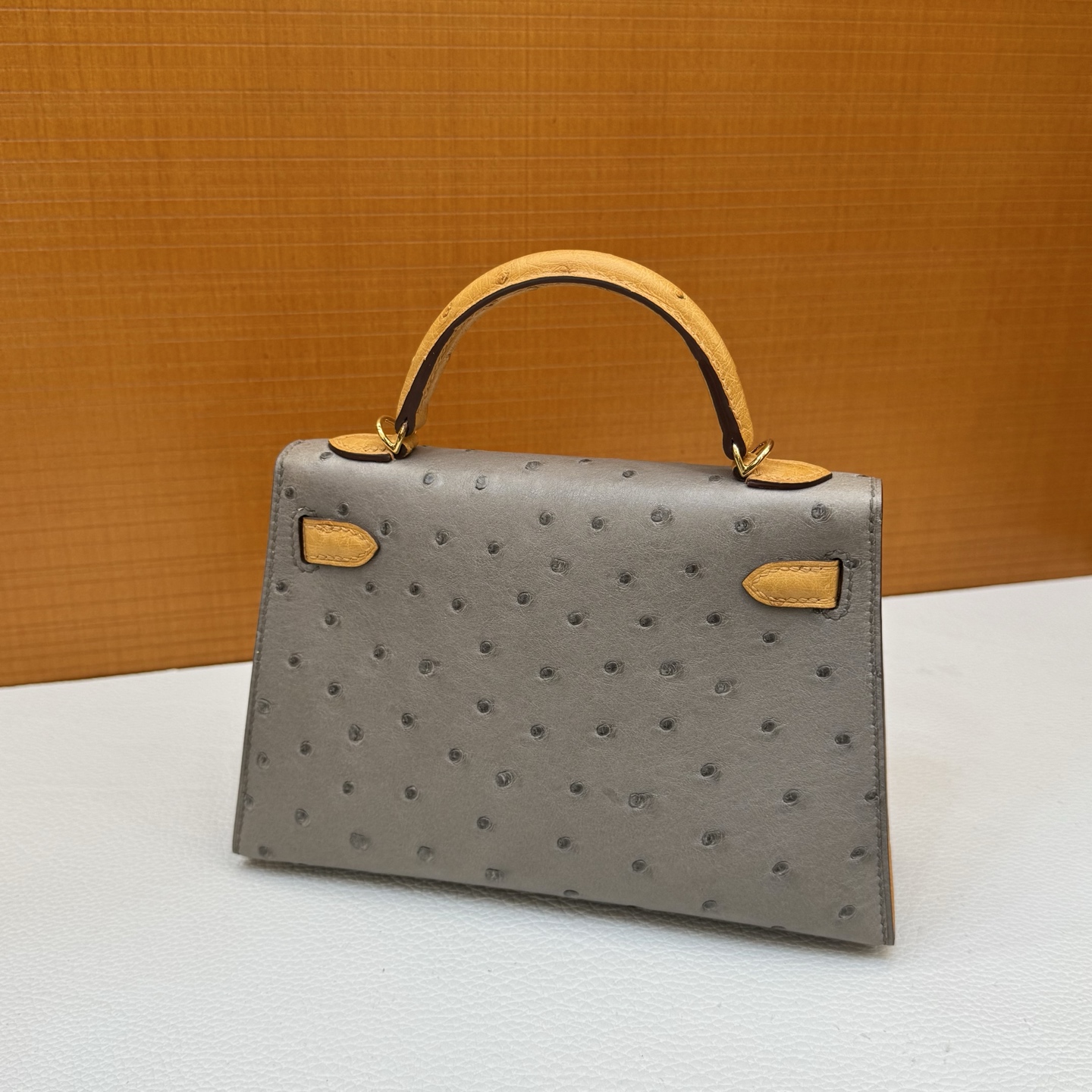 Kelly Mini 19cm Ostrich original imported kk ostrich Color: CC81 Turtle Dove Gray/Safran Yellow Gold Buckle Fully Handmade Wax Thread Sewing Ghw - Image 12