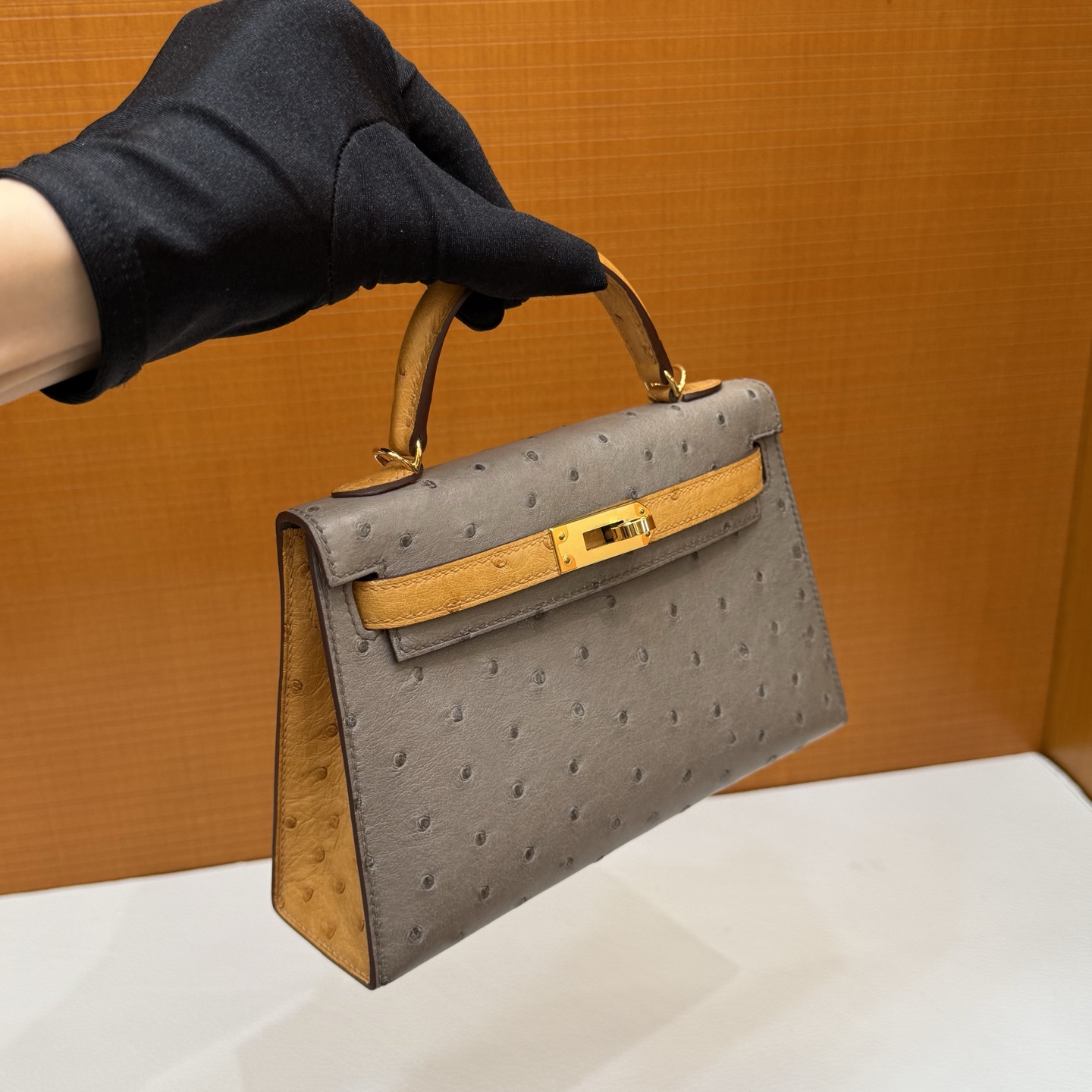 Kelly Mini 19cm Ostrich original imported kk ostrich Color: CC81 Turtle Dove Gray/Safran Yellow Gold Buckle Fully Handmade Wax Thread Sewing Ghw - Image 14