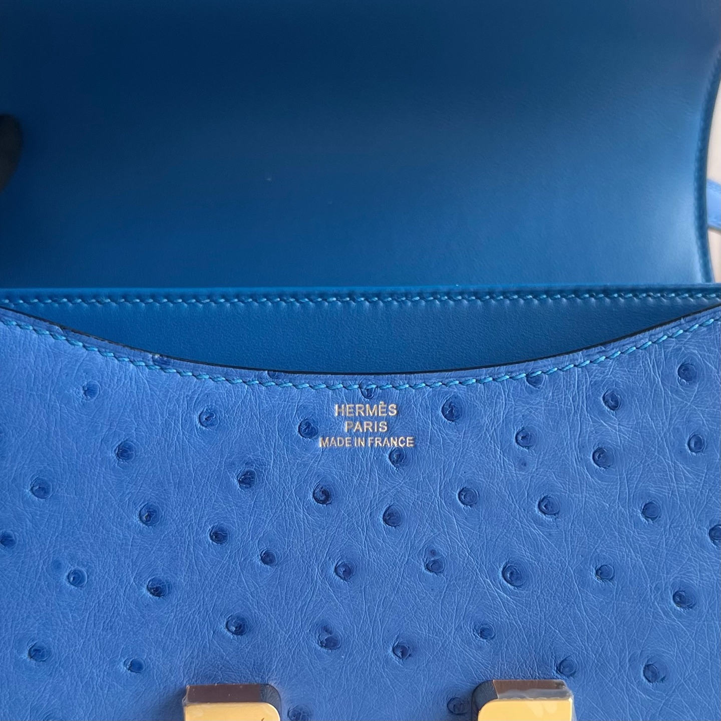 Constance 18cm Ostrich Color: O7 cornflower blue Bleuet, fully handmade wax stitching Gold buckle customized✈️ - Image 8