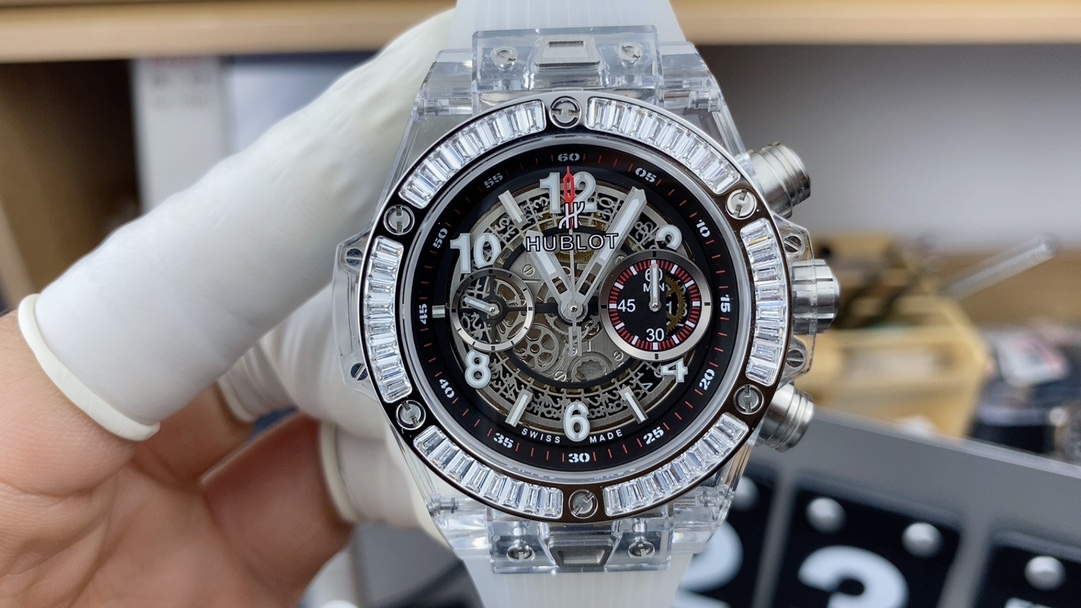 Hublot diamond ring explosion - Image 2