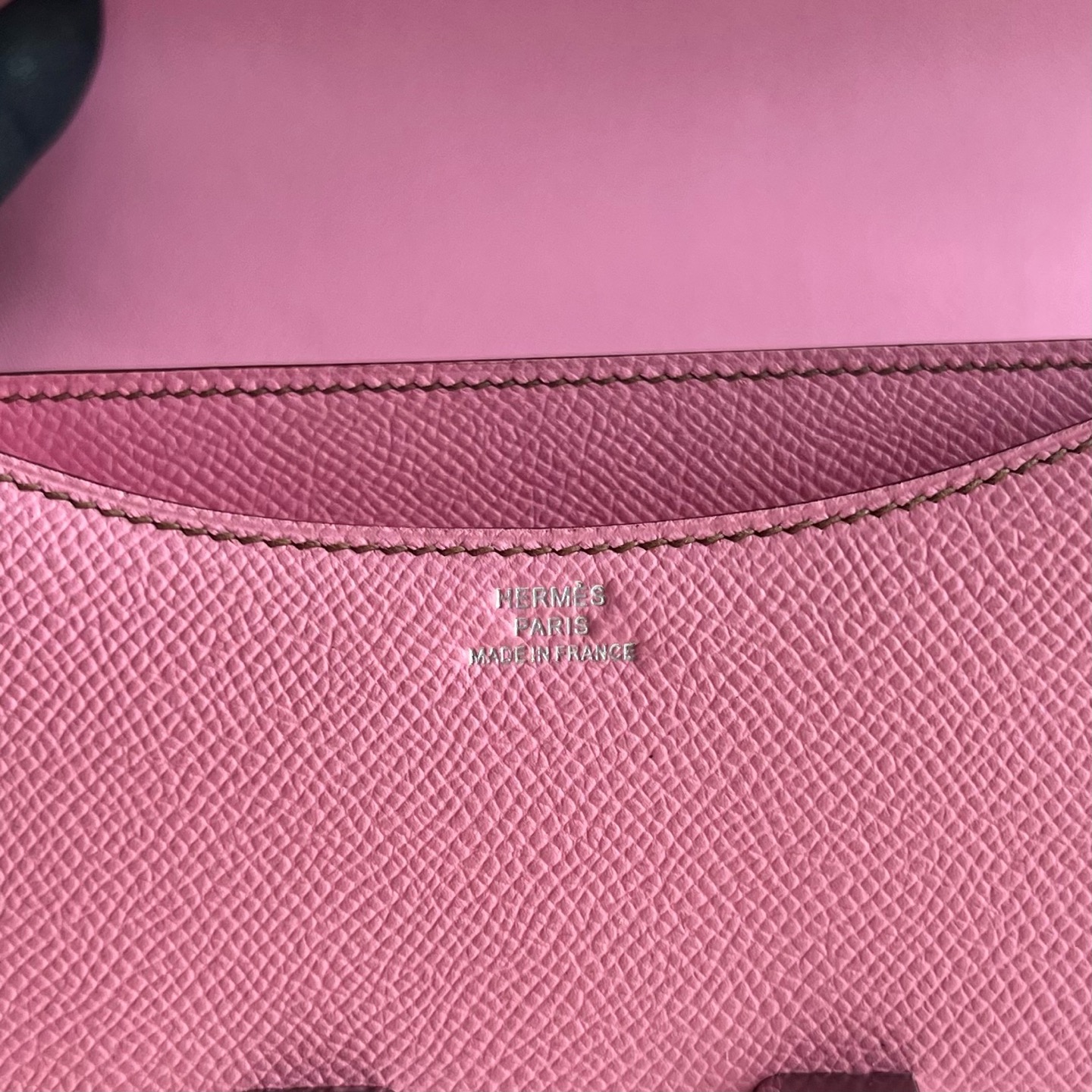 Constance 18cm Epsom Color: 5P cherry blossom pink, fully handmade wax thread sewing Silver buckle customized✈️ - Image 7