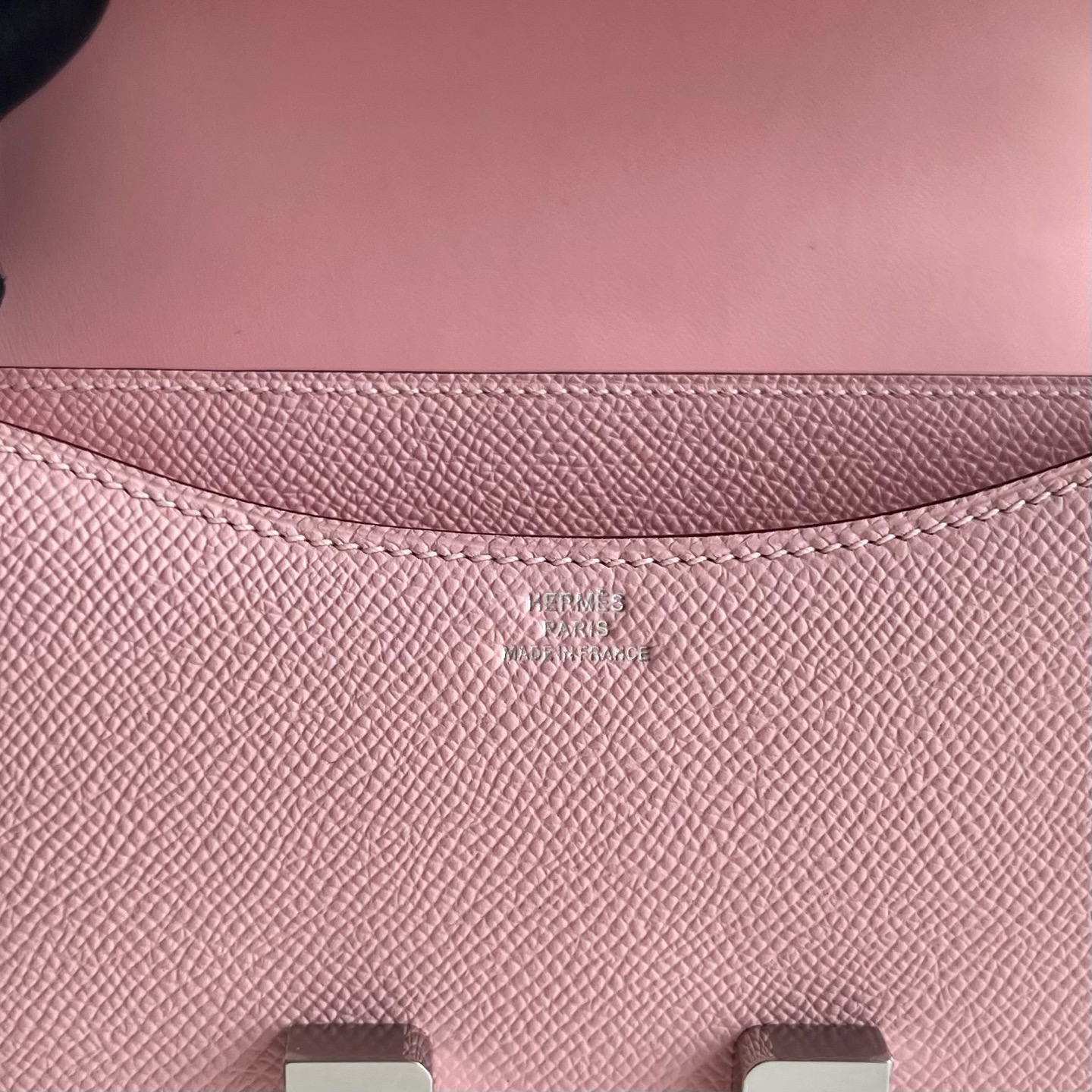 Constance 18cm Epsom Color: 3Q new pink Rose Sakura, fully handmade wax thread sewing Silver buckle customized✈️ - Image 8