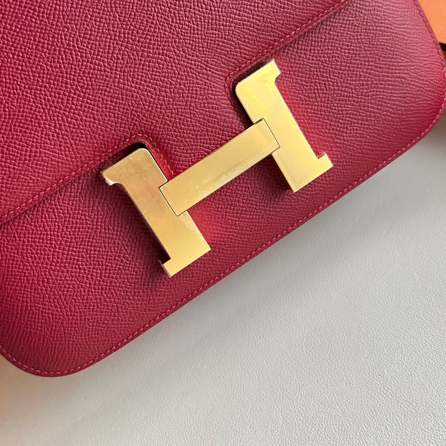 Constance 24cm Epsom original imported German palm print Color: K1 pomegranate red, fully handmade wax stitching, gold buckle, customized✈️ - Image 2