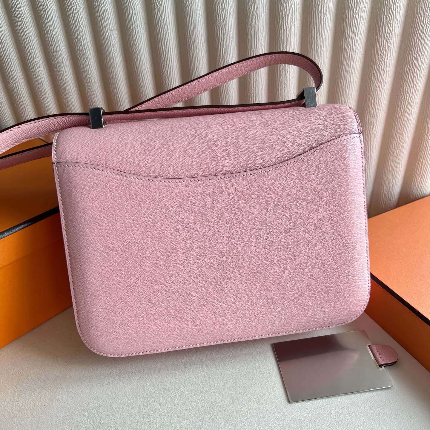 Constance 1-24 Single Layer Mirror Chever Color: 3Q new pink Rose Sakura, fully handmade wax thread sewing Silver buckle customized✈️ - Image 4