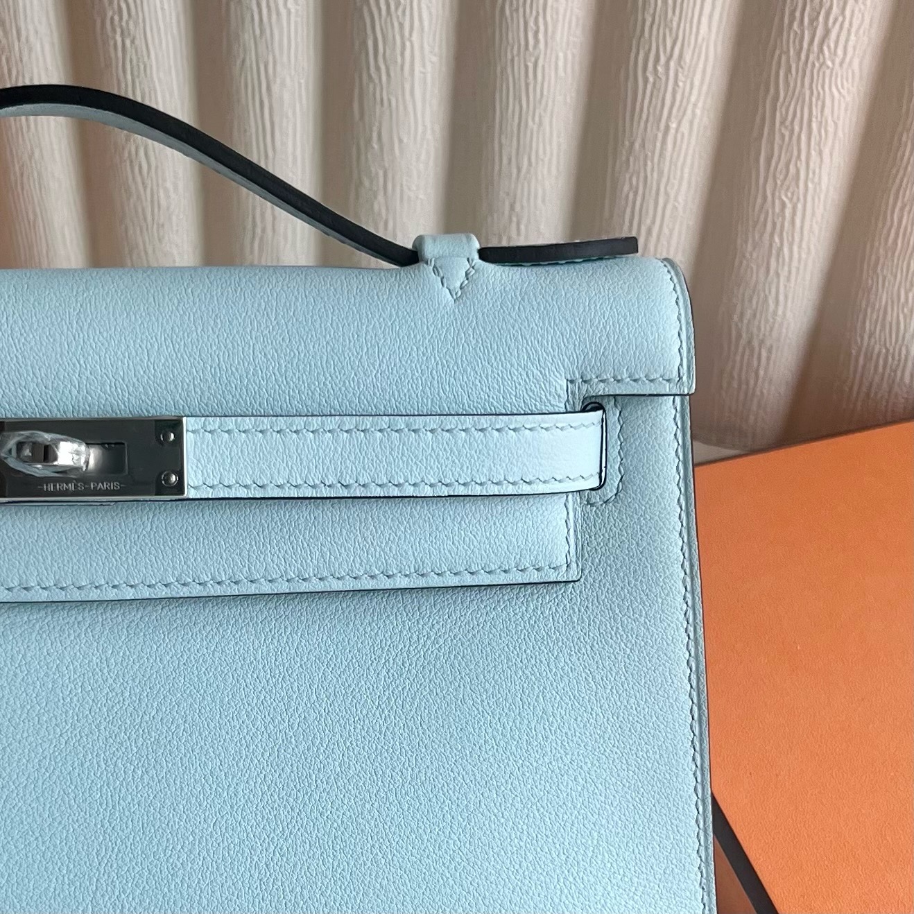Mini Kelly Pochette 22cm Swift Color: U2 breeze blue, fully handmade wax stitching Silver buckle customized✈️ - Image 2